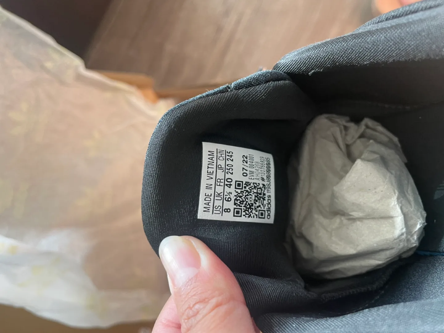 Adidas Ozweego W Black Shoes Size: 8 Women’s image indicator(2)