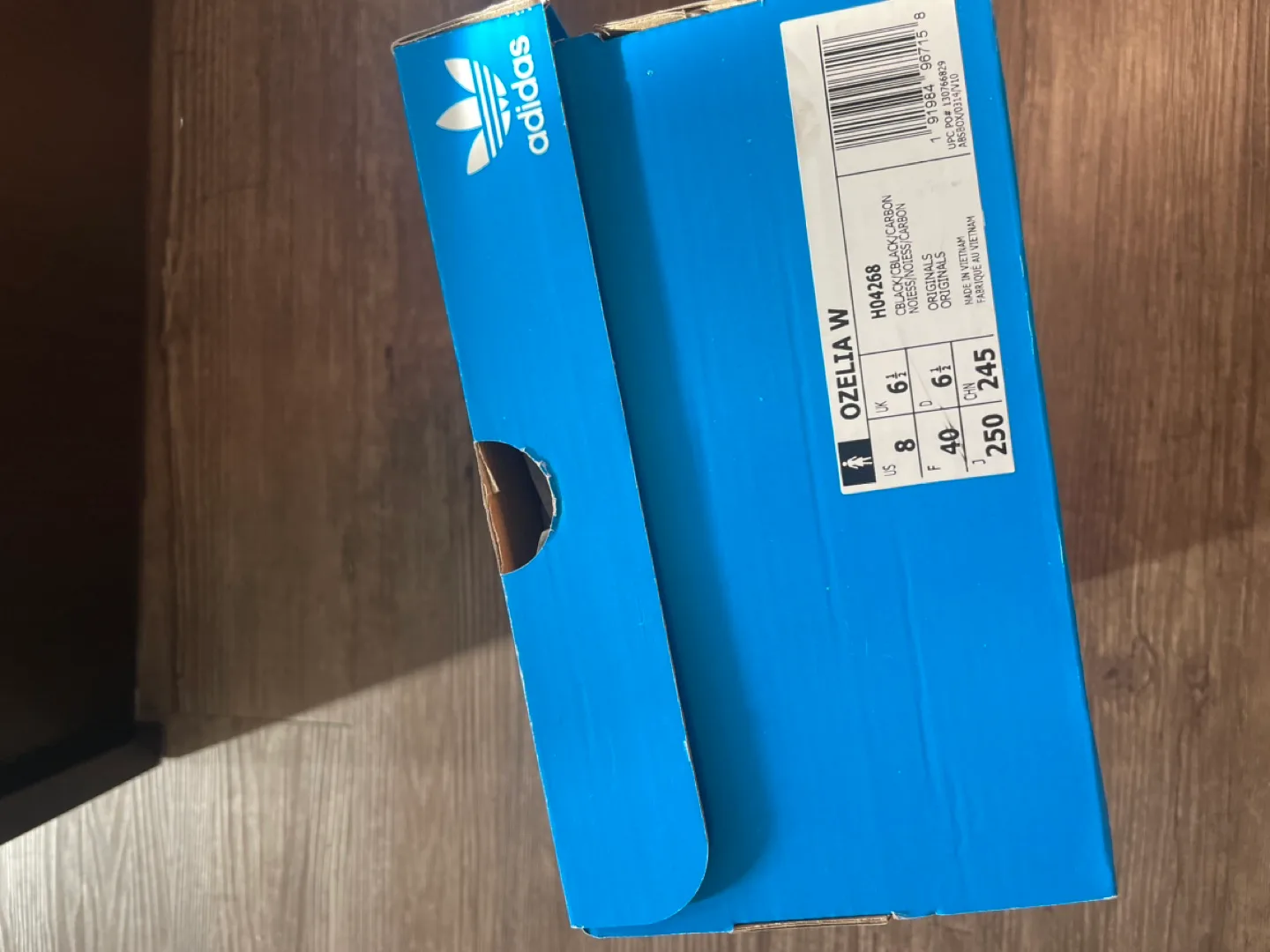 Adidas Ozweego W Black Shoes Size: 8 Women’s image indicator(3)