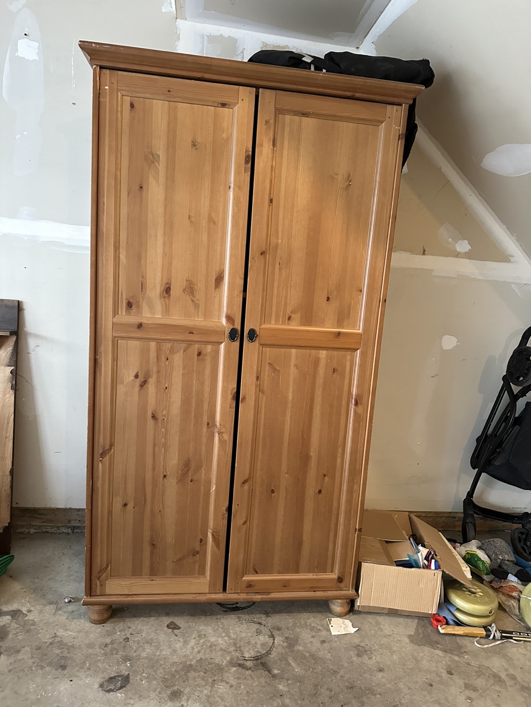 Solid Wood Double Door Armoire - photo 2
