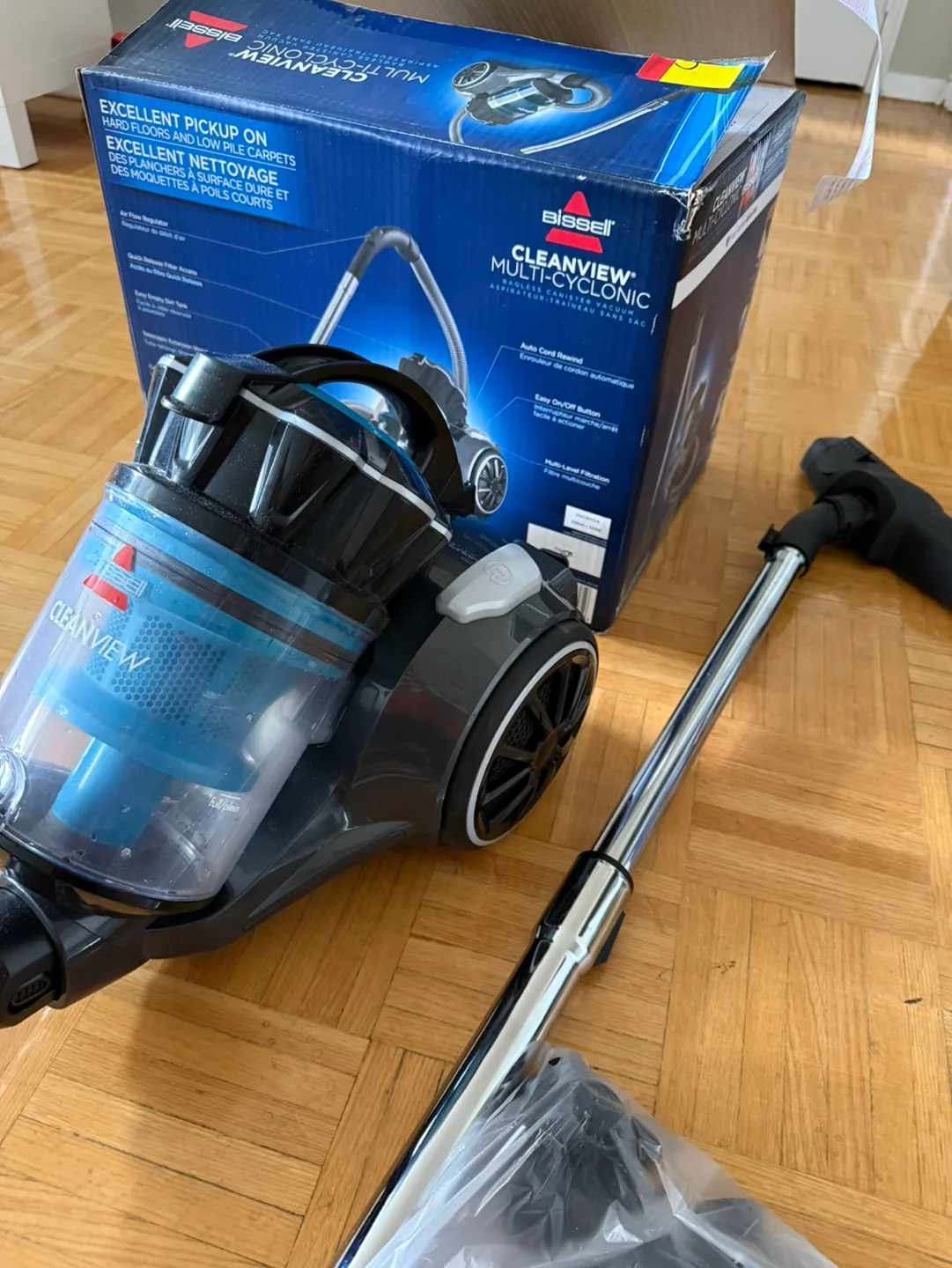 Bissell Cleanview Multi-Cyclonic Vacuum thumbnail