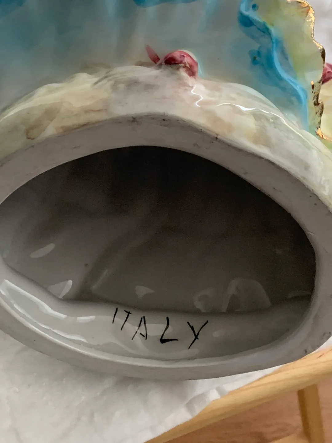 Vintage Italian Porcelain Figurine image indicator(4)