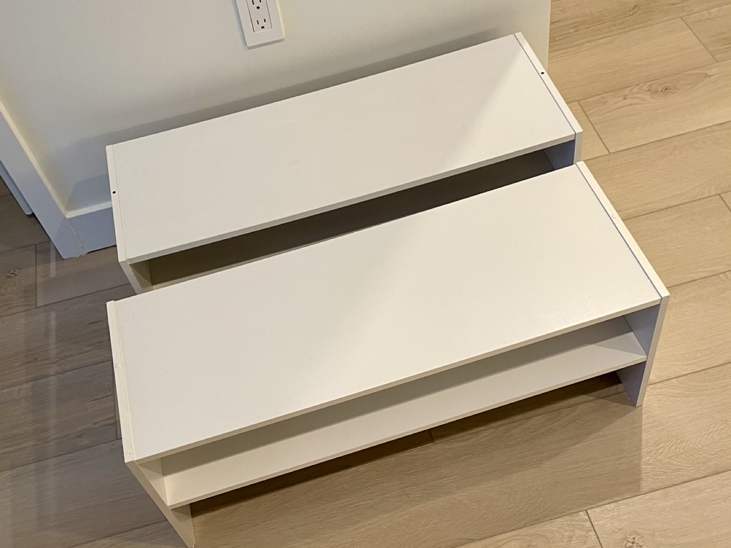 White Shoe Shelf - photo 3