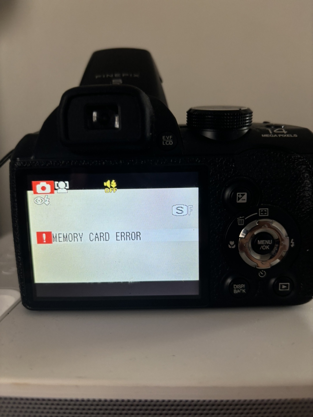 Fuji Film Camera S4430 🧡 - photo 4