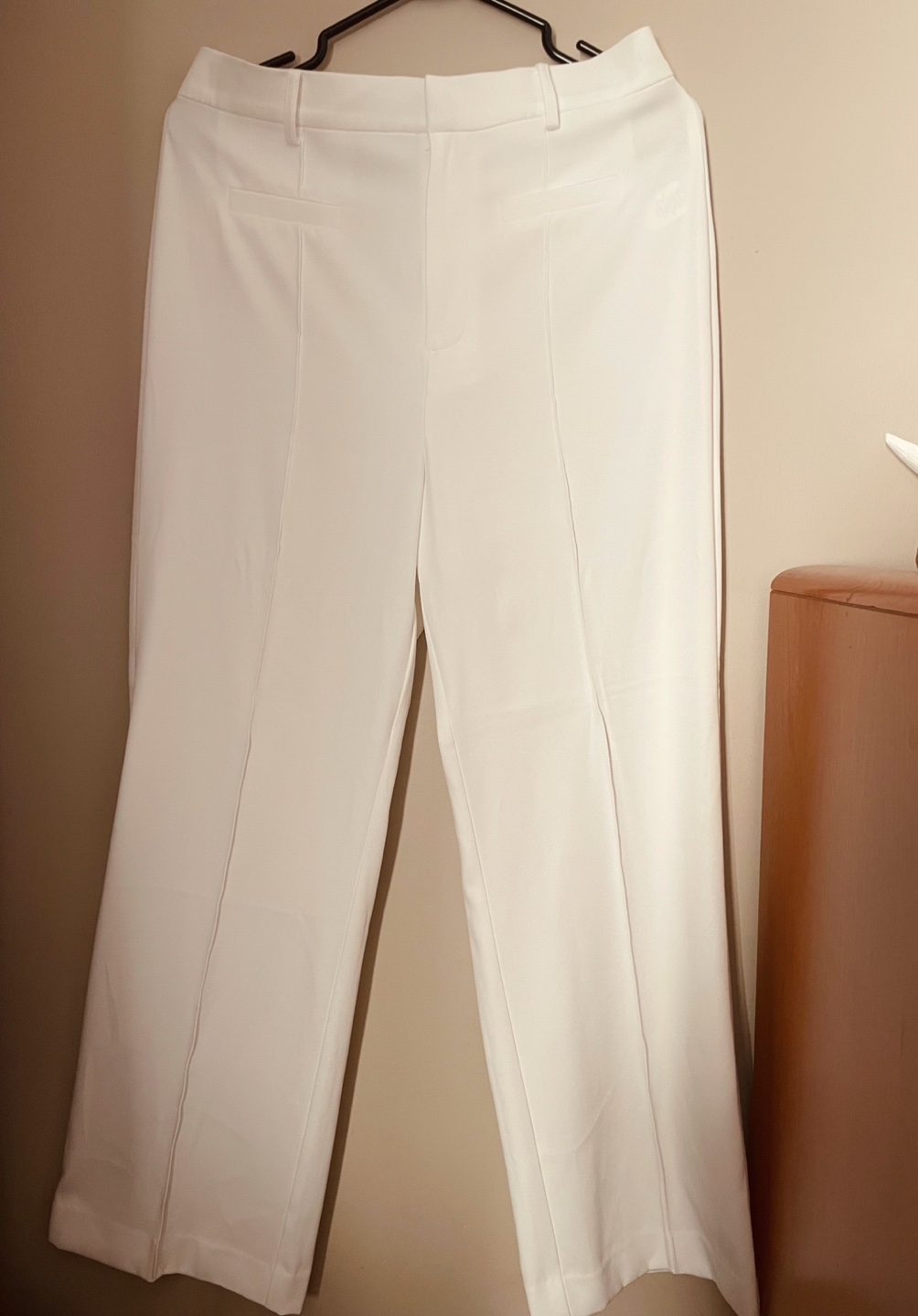 White wide straight cut Pants- large