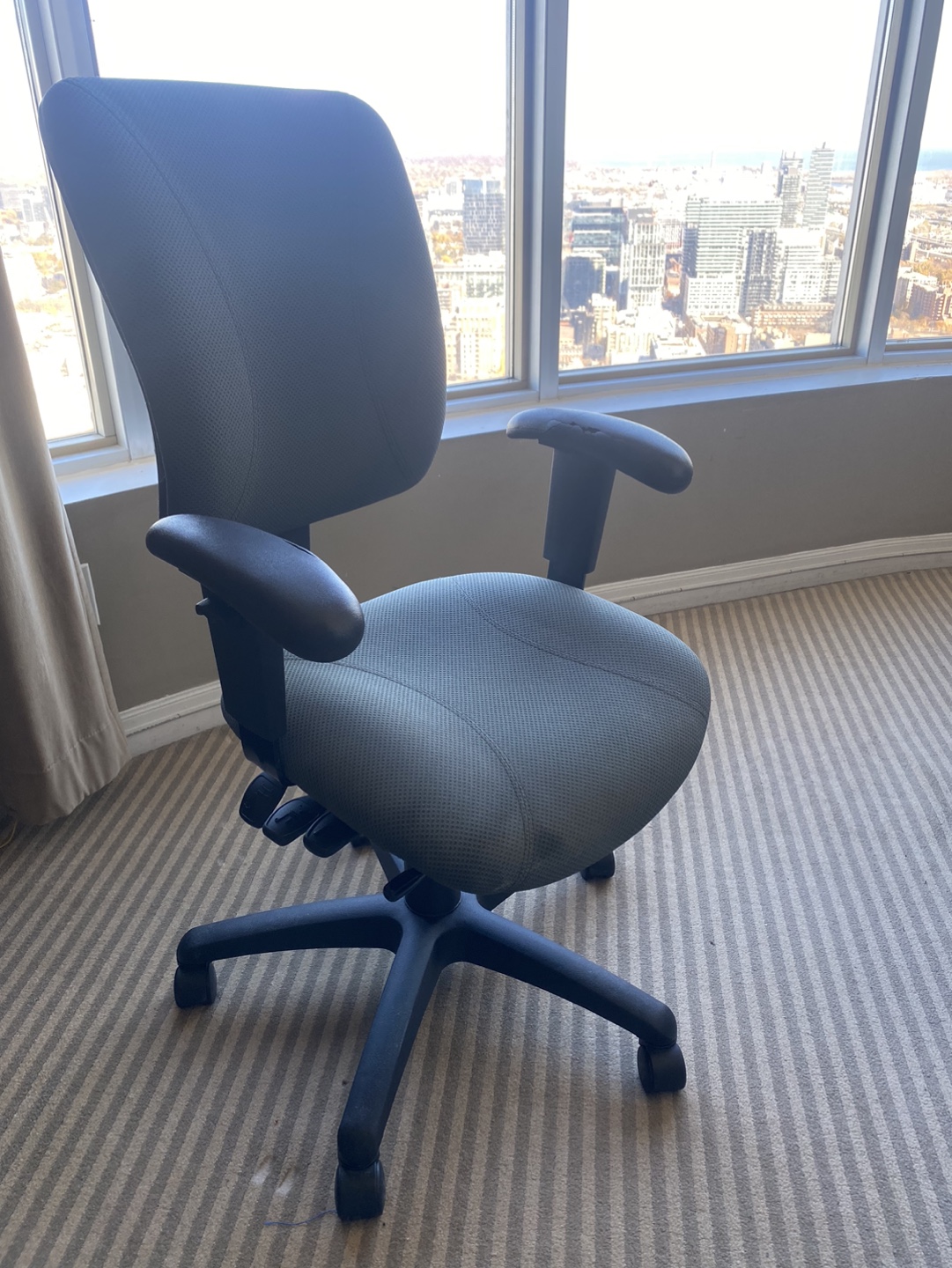 Ergonomic Office Chair