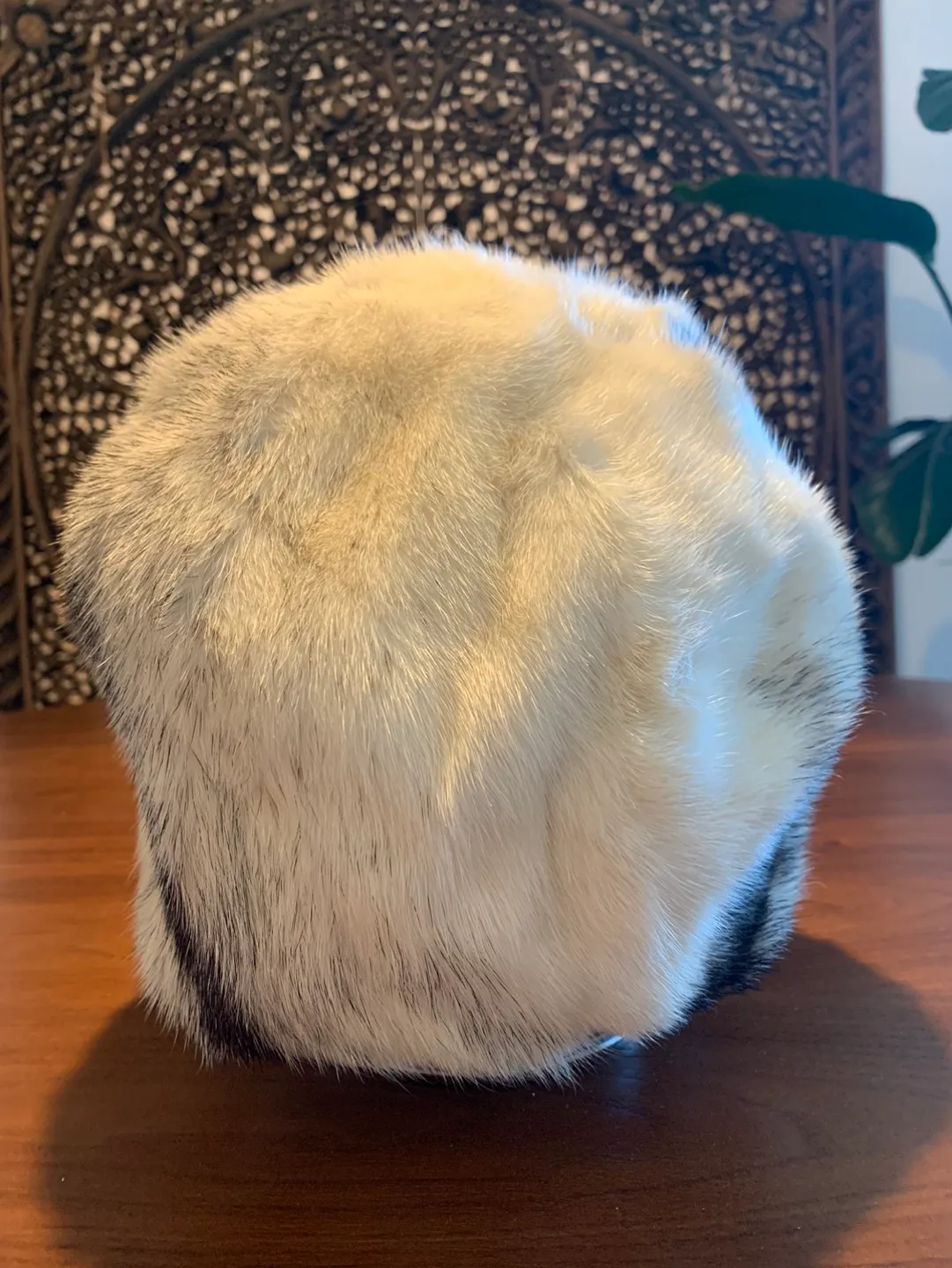 Vintage Fur Hat image indicator(3)