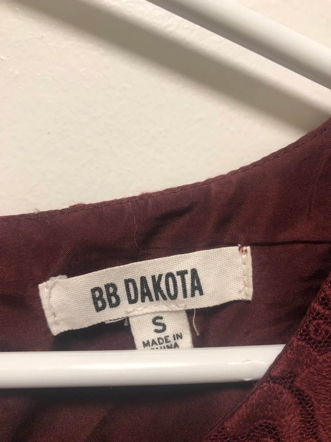 BB Dakota Burgundy Lace Dress Size S image indicator(2)