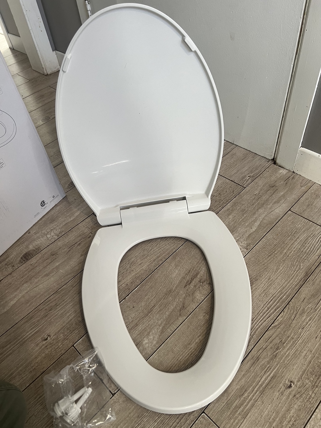 Toilet seat - photo 3
