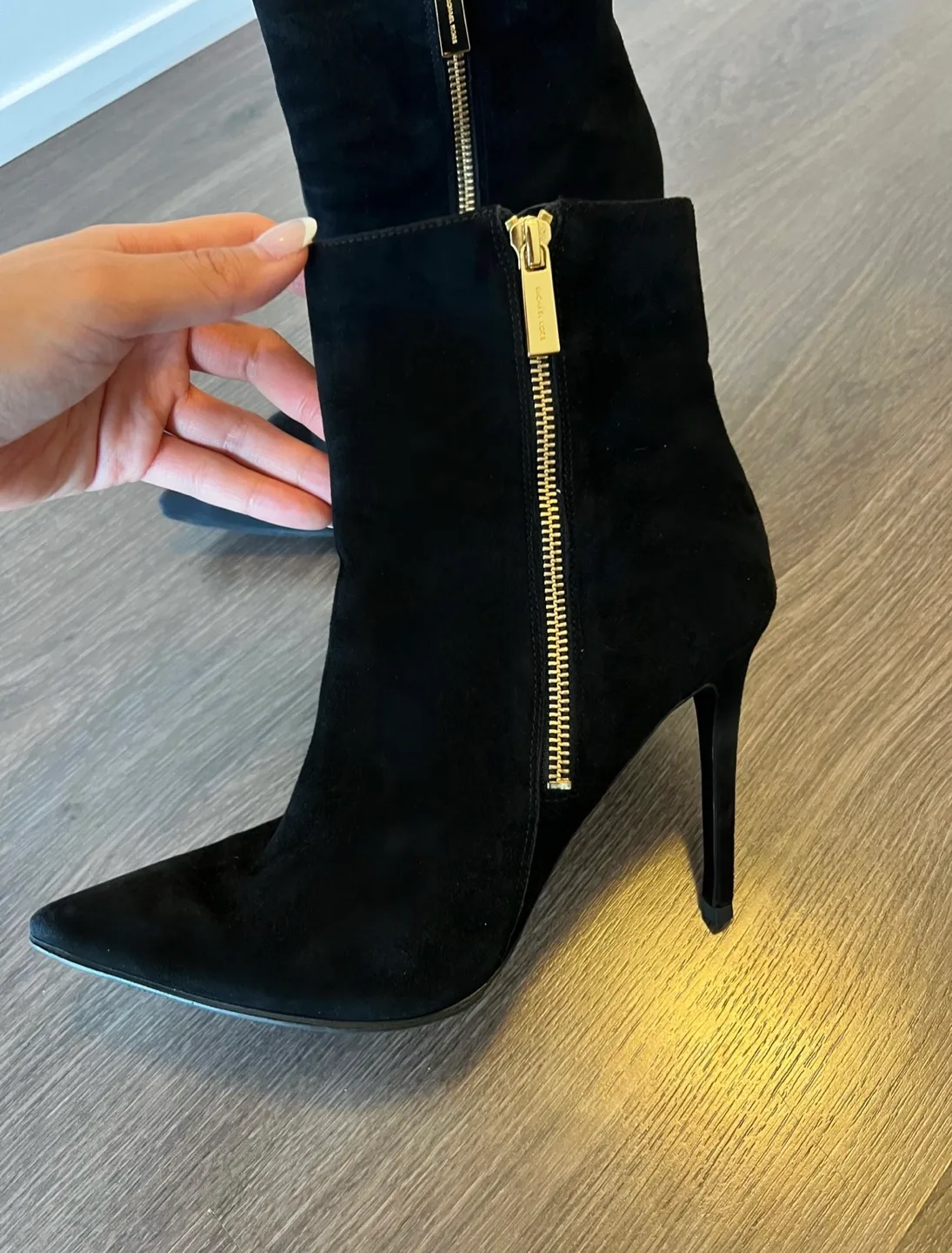 Michael Kors Black Suede Boots image indicator(2)