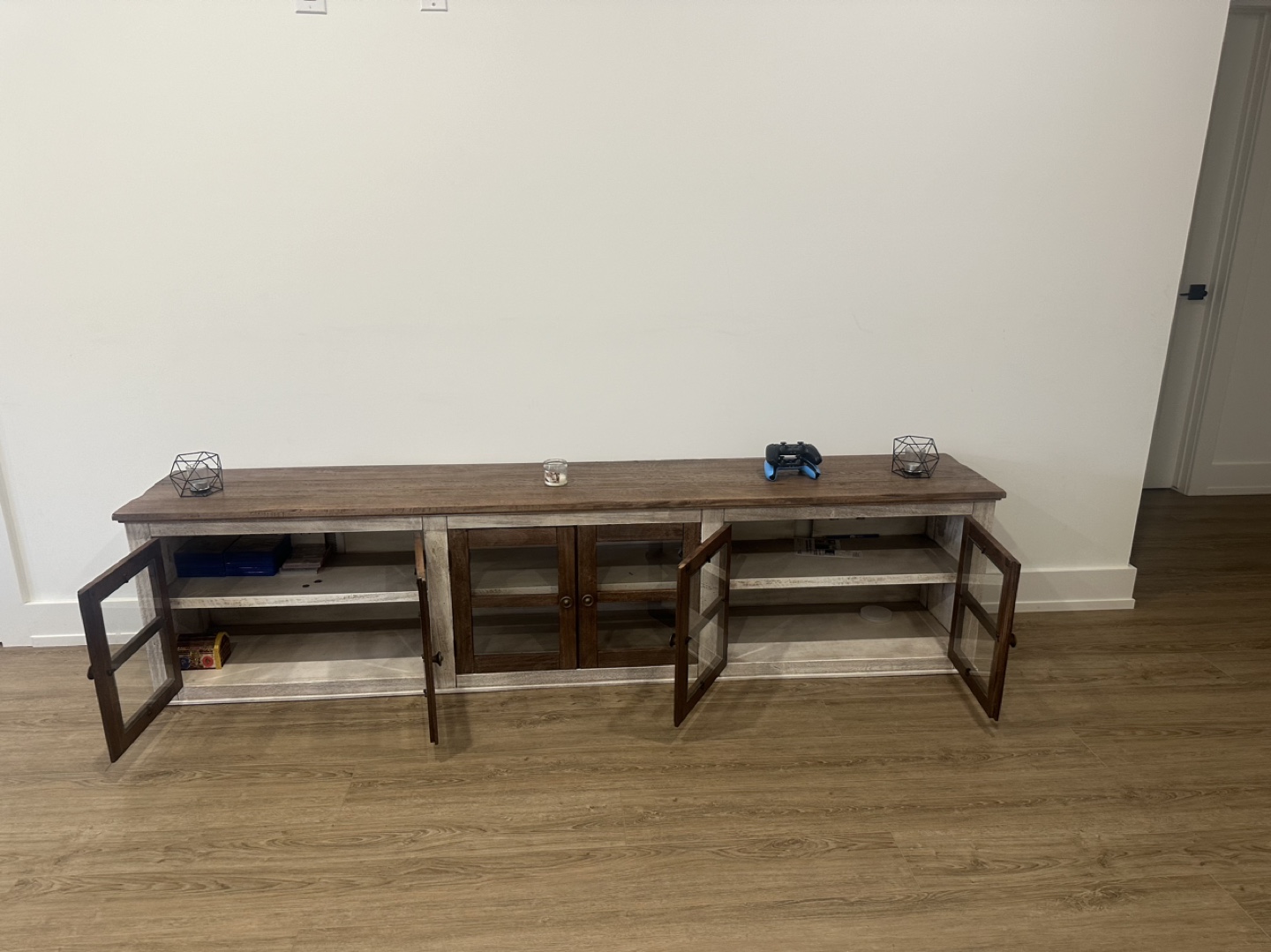 Large Entertainment Unit