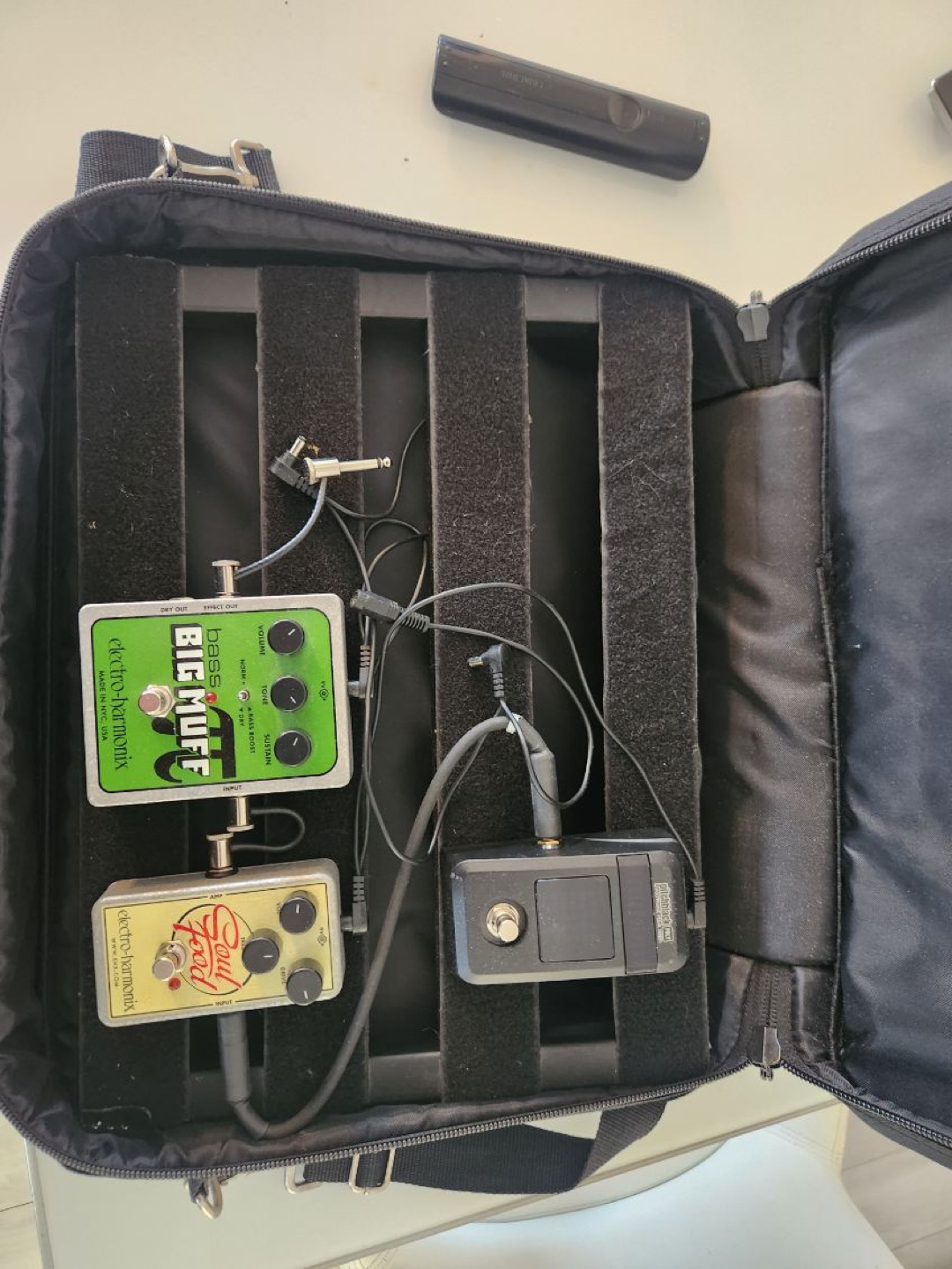 Pedaltrain Pedalboard w/ Electro-Harmonix Pedals - photo 4