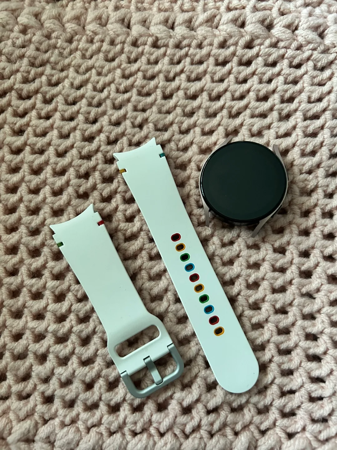 Samsung Galaxy Watch 5 40mm - Pink Gold thumbnail