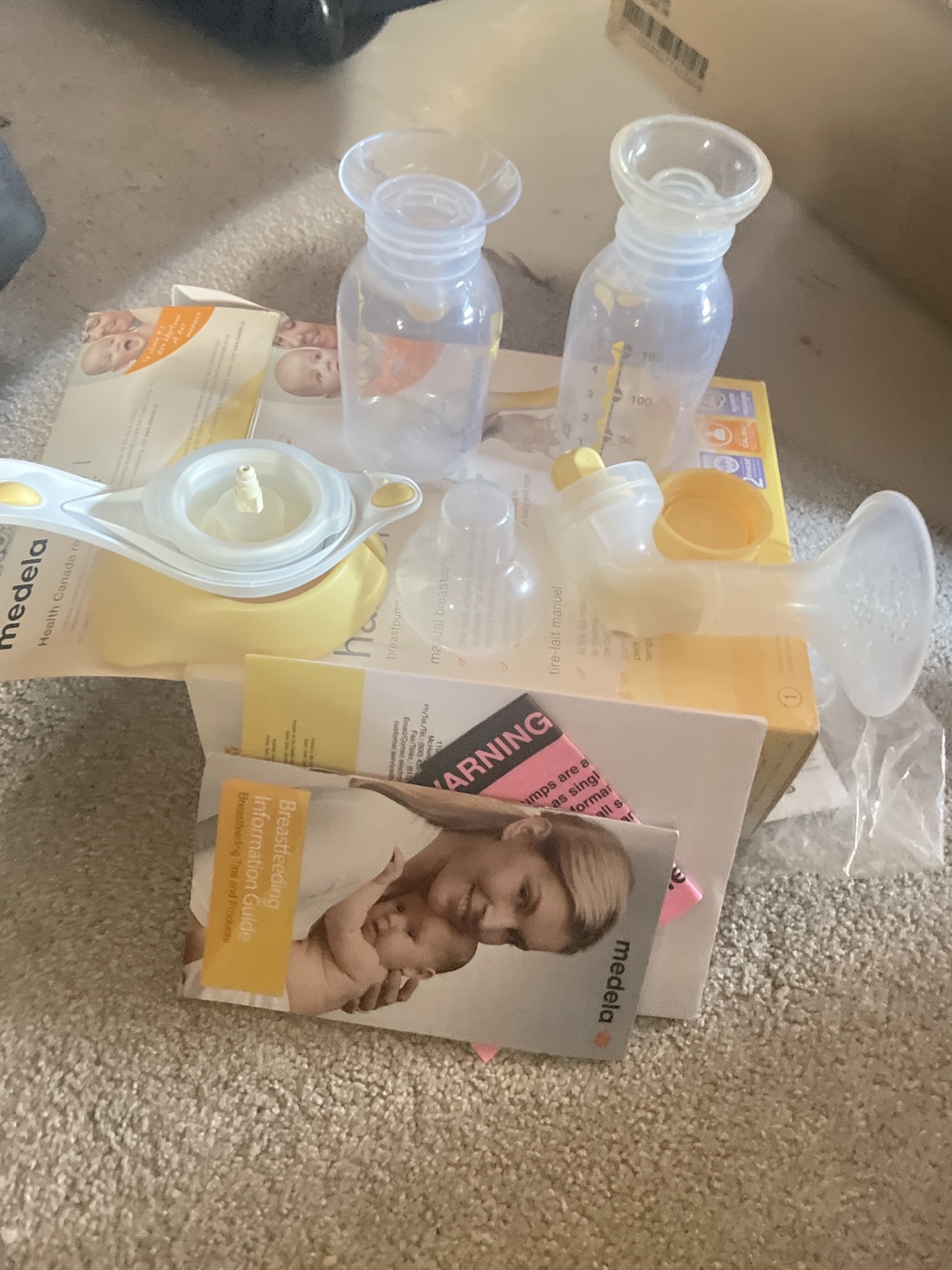 Medela Harmony Manual Breast Pump - photo 2