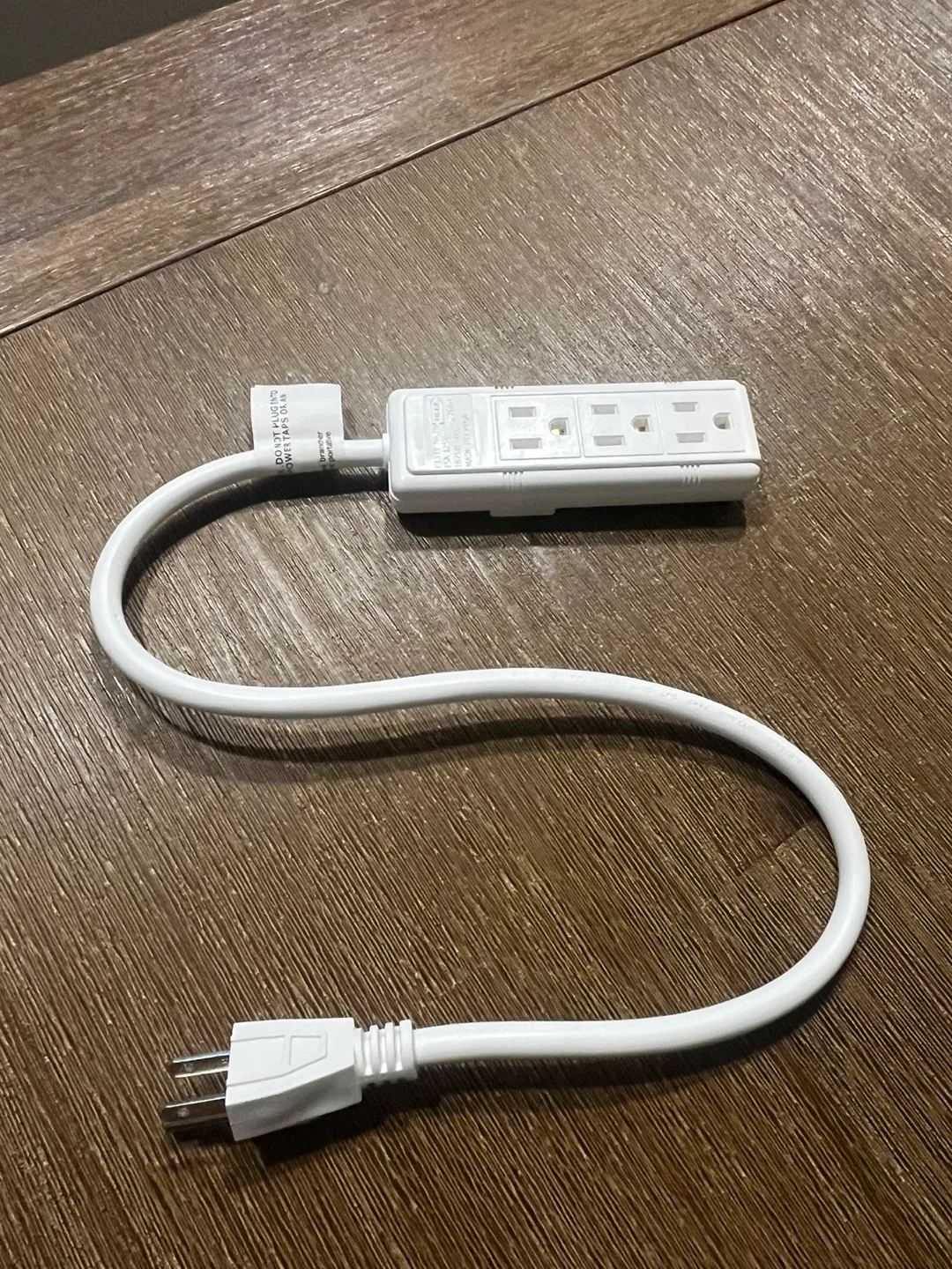 3 Outlet Surge Protector, set of 2 thumbnail