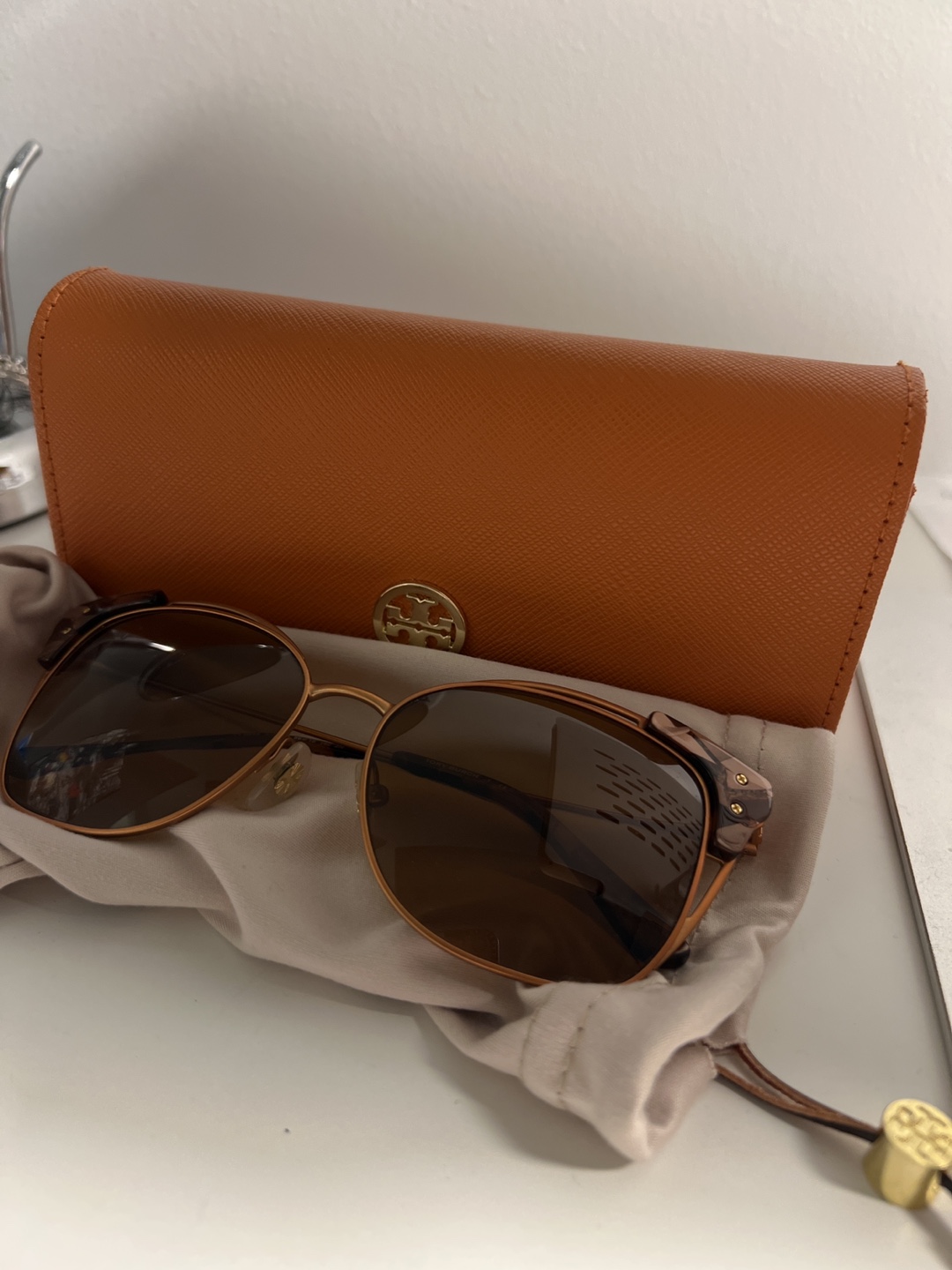 Tory Burch Sunglasses - photo 2