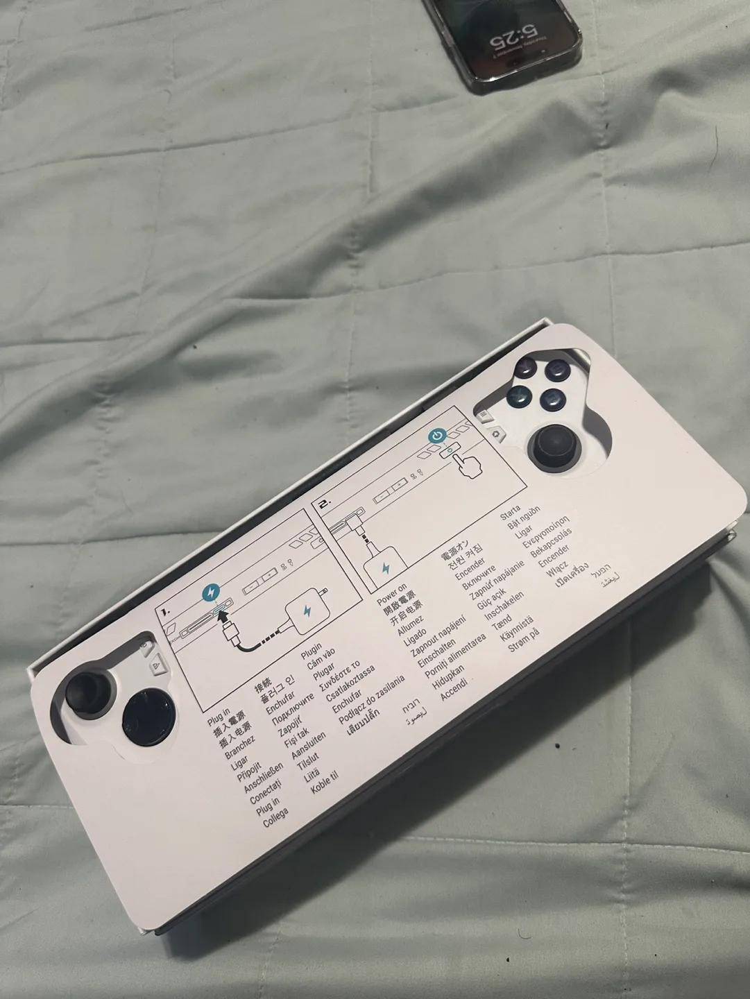ASUS ROG Ally Gaming Handheld - White - 512GB thumbnail