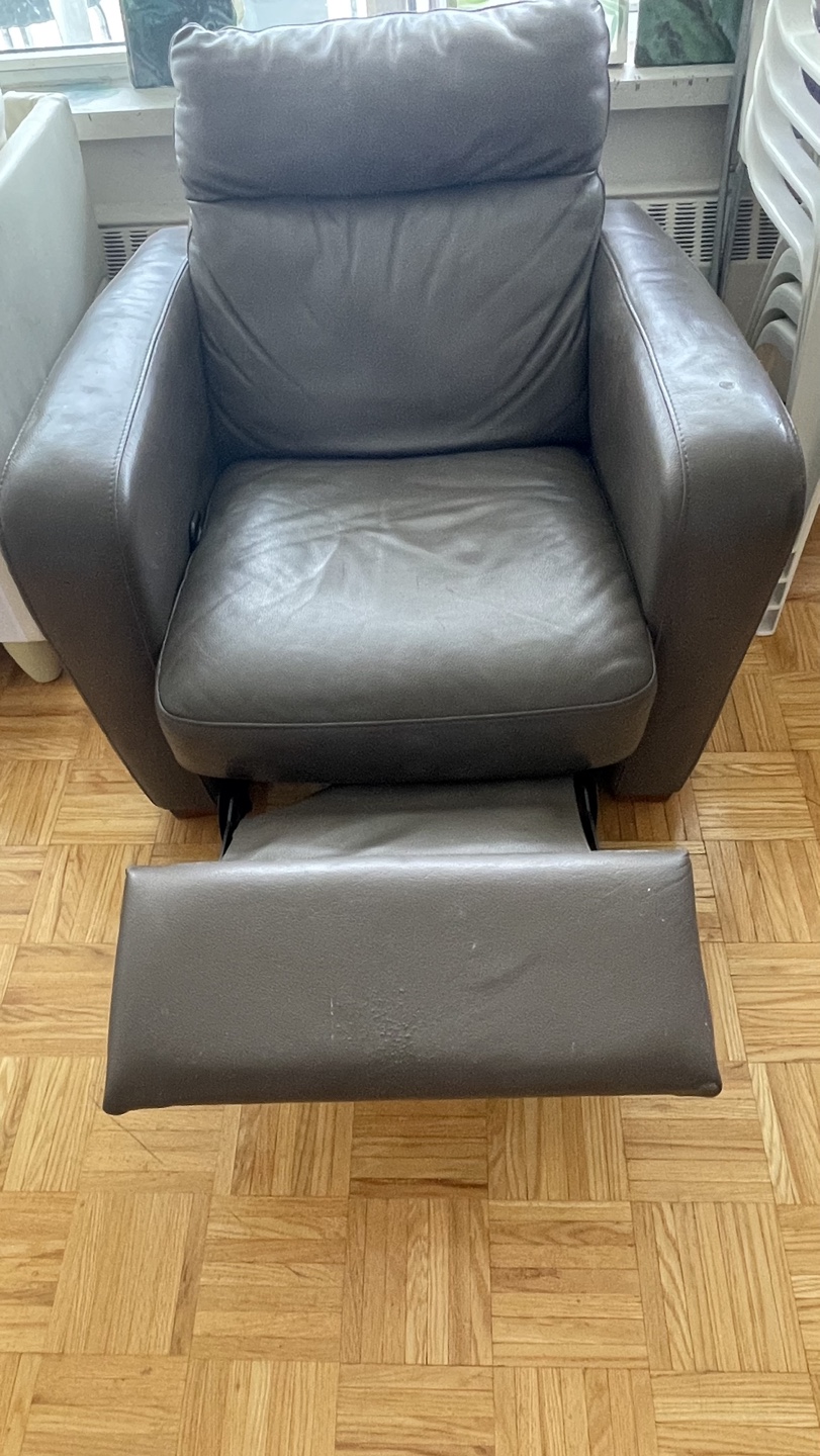 Brown Leather Recliner - photo 2