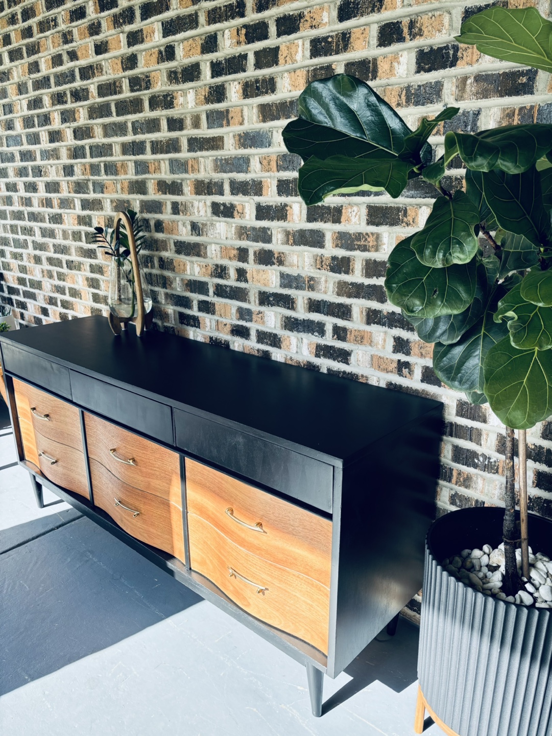 Mid-Century Modern Dresser - photo 4