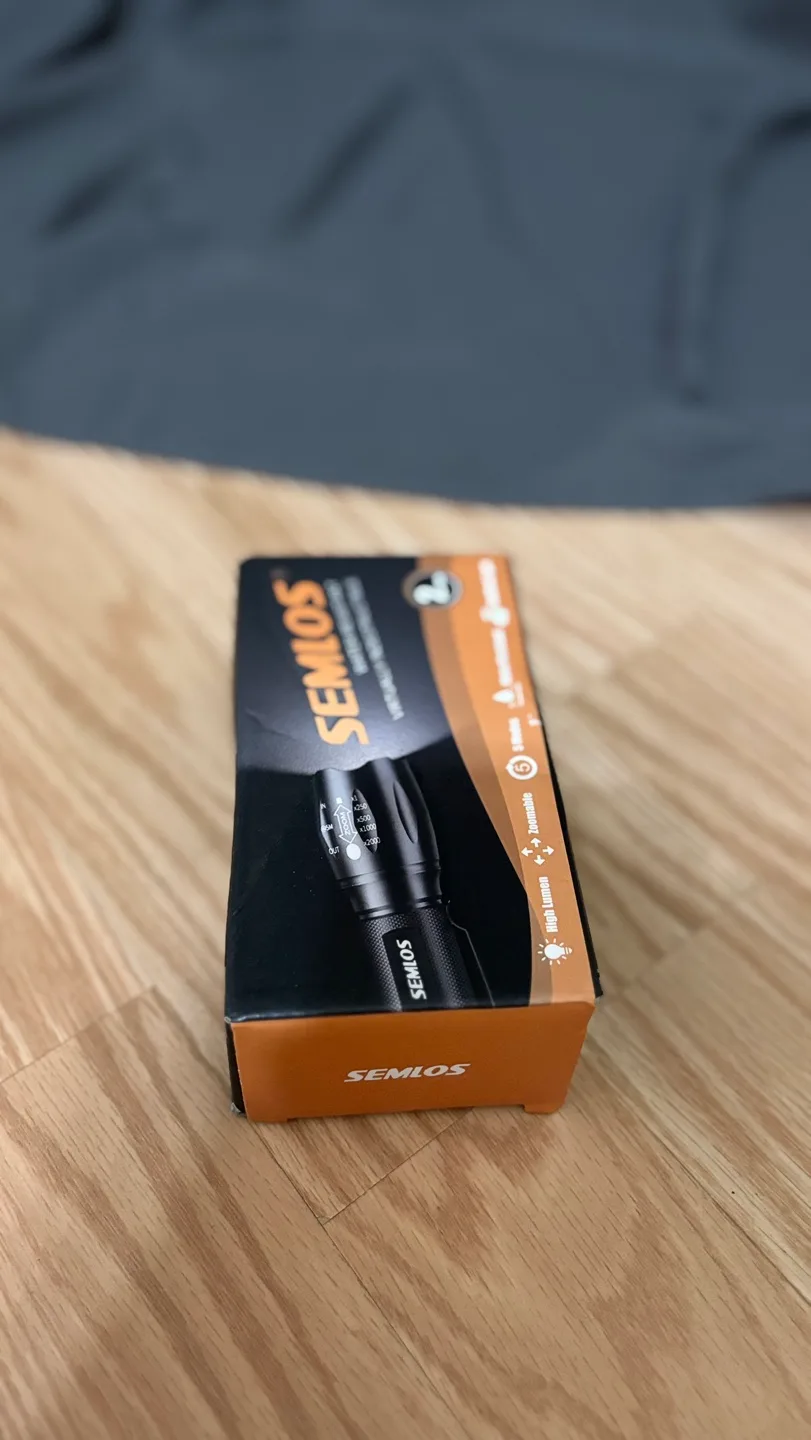 2 Pack Flashlights thumbnail