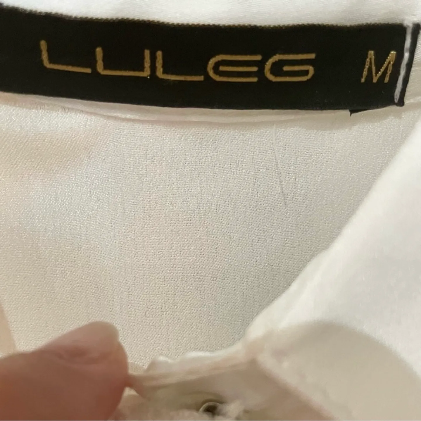 Luleg Beautiful Cold Shoulder Blouse image indicator(9)