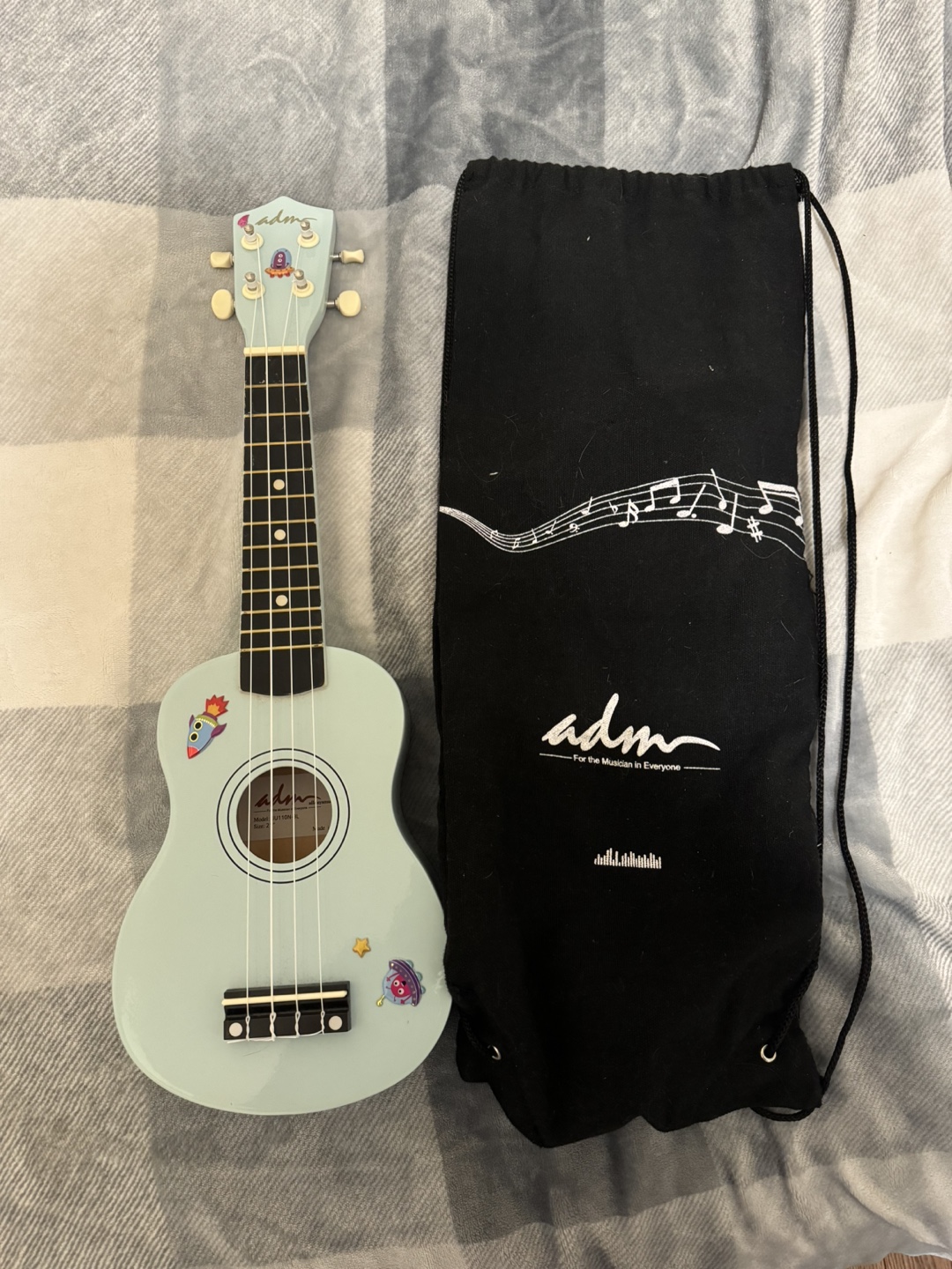 Blue Ukulele with a bag - photo 2
