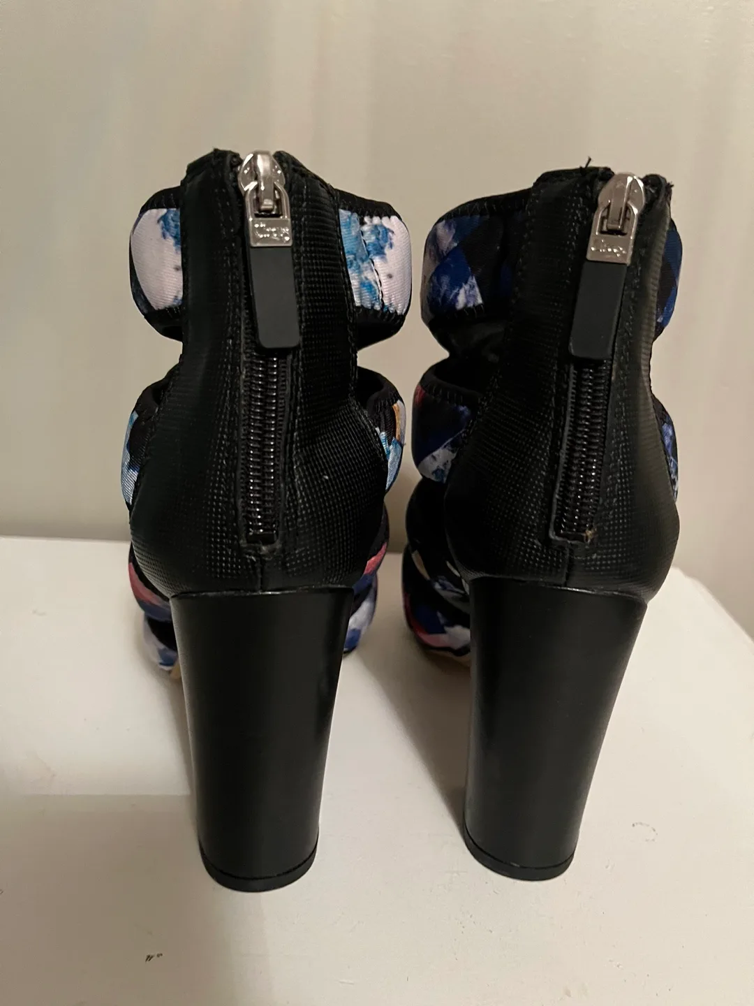 EUC Authentic Sam Edelman Circus high heels. Size 8. image indicator(4)