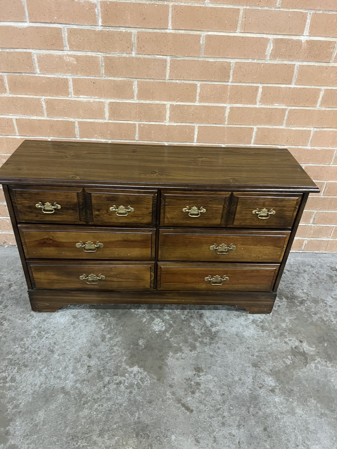6 Drawer Dresser - photo 2