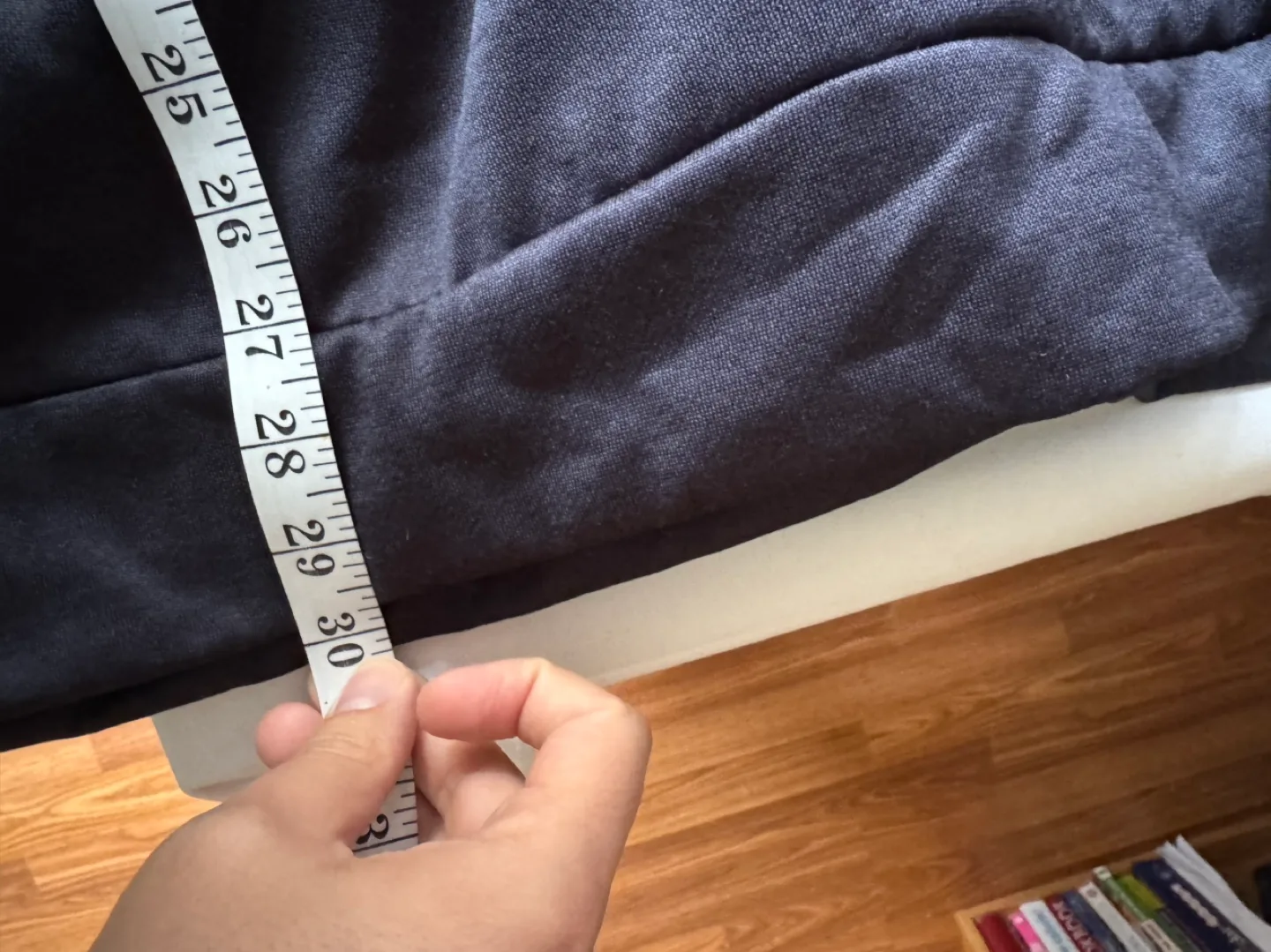 Mountain Warehouse hoodie never worn XL image indicator(8)