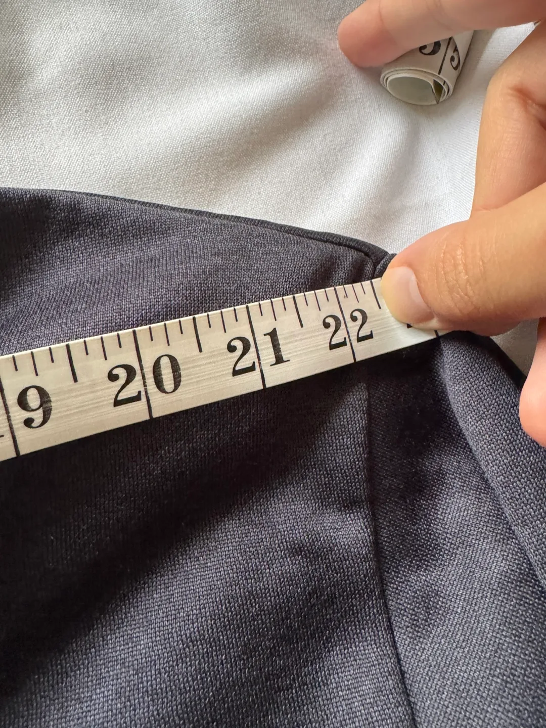 Mountain Warehouse hoodie never worn XL image indicator(6)