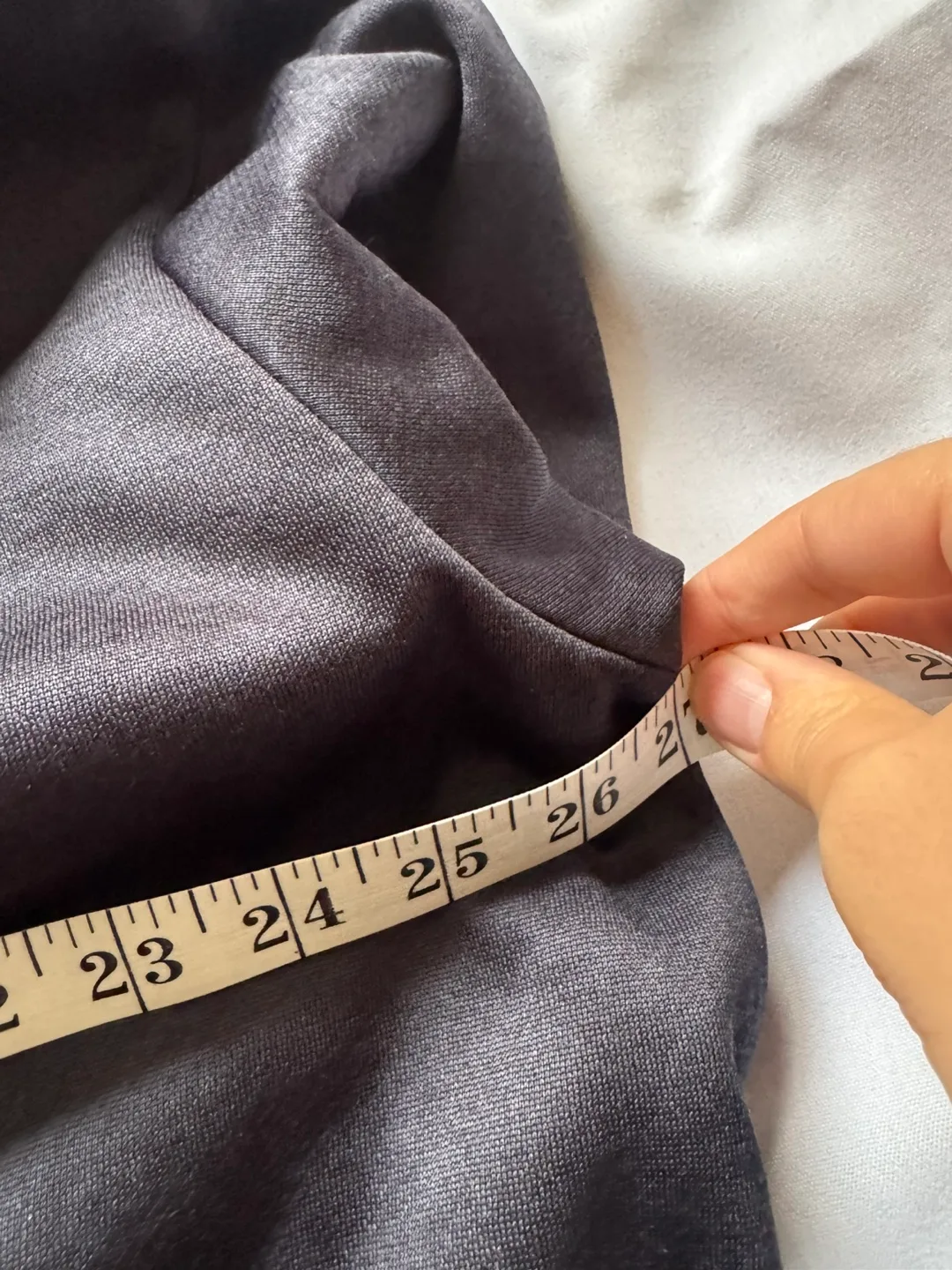 Mountain Warehouse hoodie never worn XL image indicator(7)