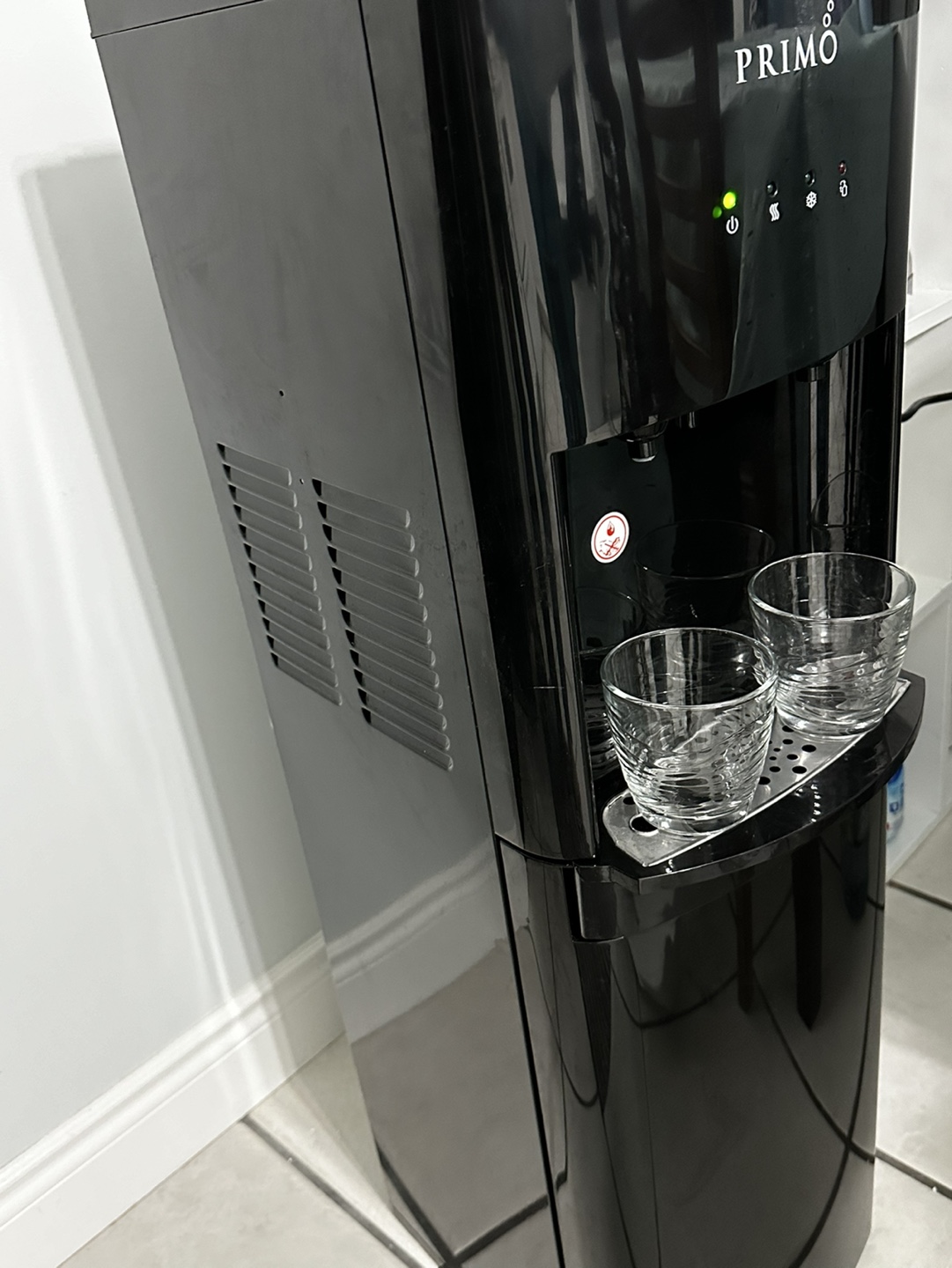 Primo Water Dispenser(hot and cold) 🧡 - photo 3