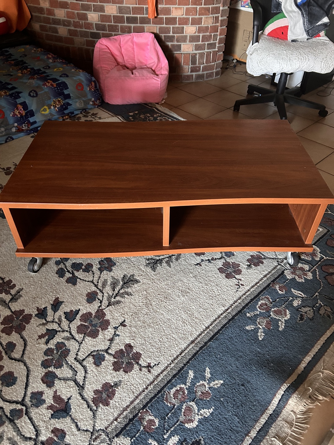 Coffee table with wheels