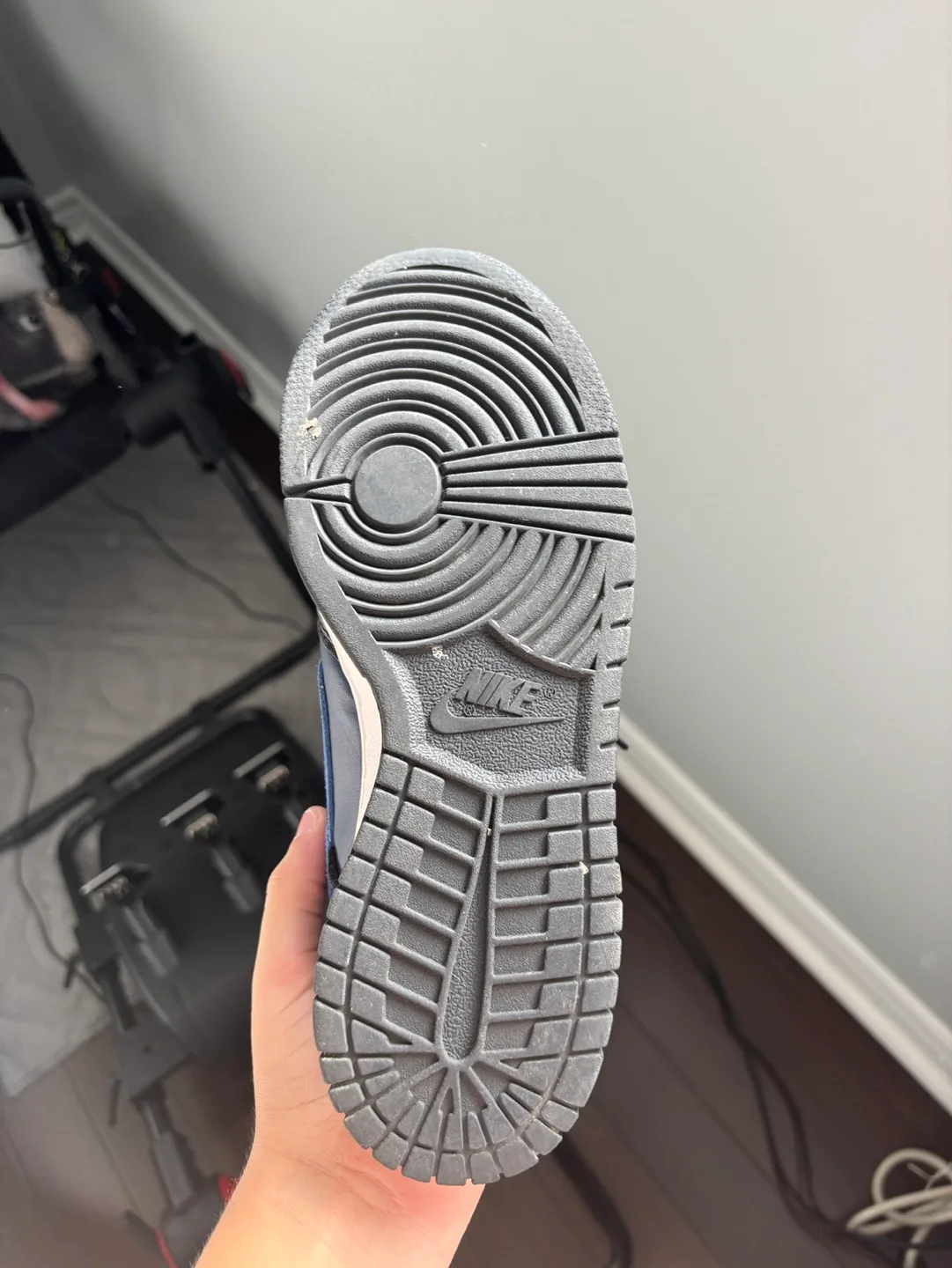 Kids Nike Dunk Low image indicator(3)