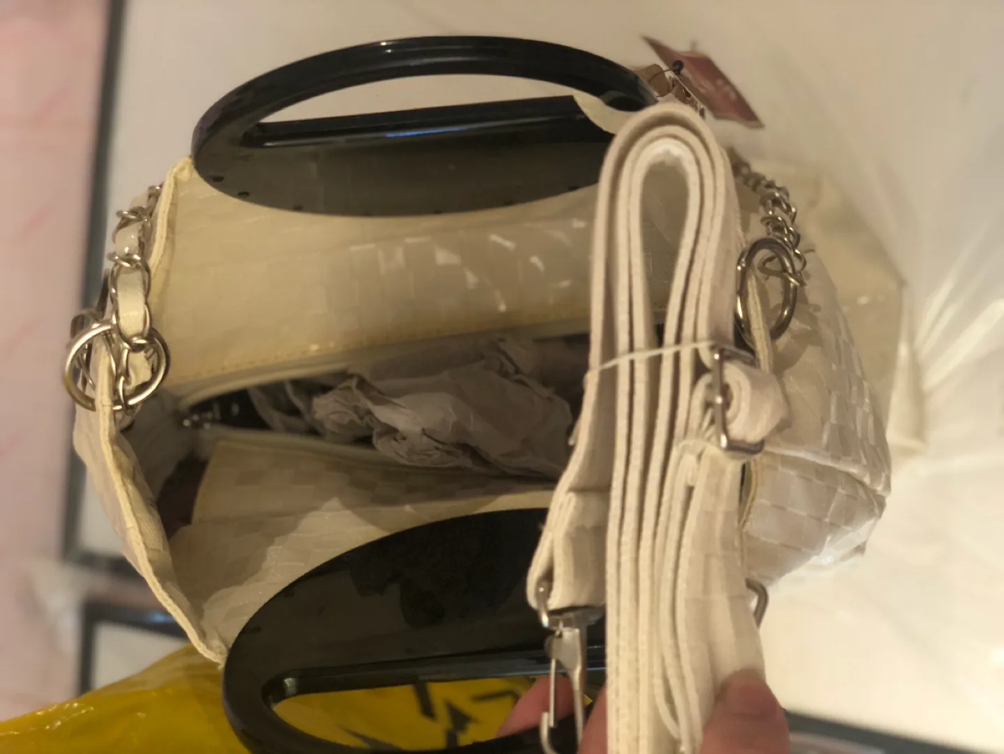 Brand new White Designer Handbag image indicator(2)