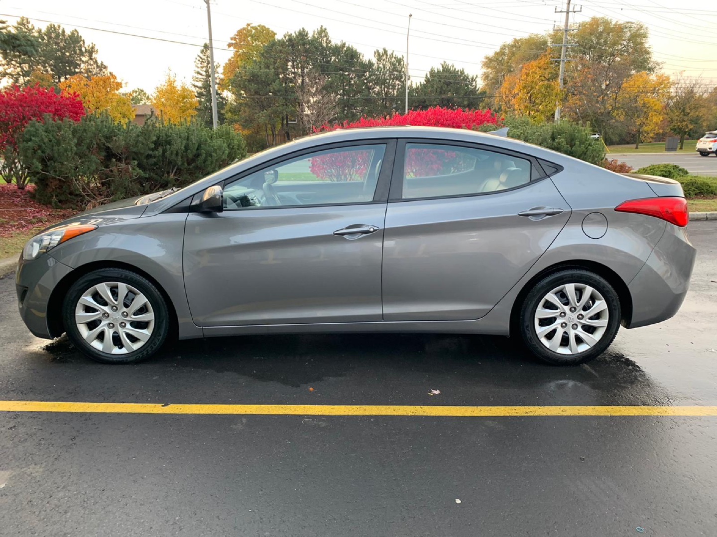 2013 Hyundai Elantra GLS - photo 4
