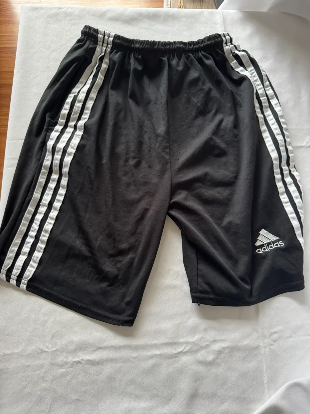 Adidas Sport shorts 3 units for 12 Size L/XL image indicator(4)