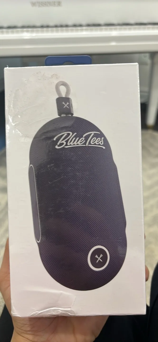 Blue Tees Player Go Compact Magnetic Smart Speaker thumbnail