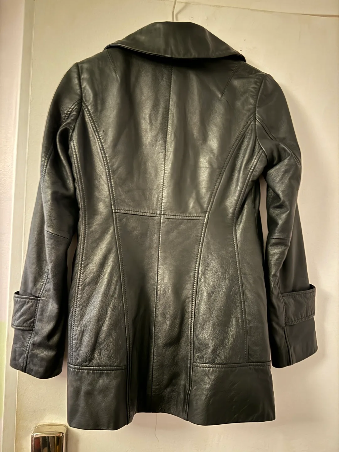 Danier Leather Jacket image indicator(3)