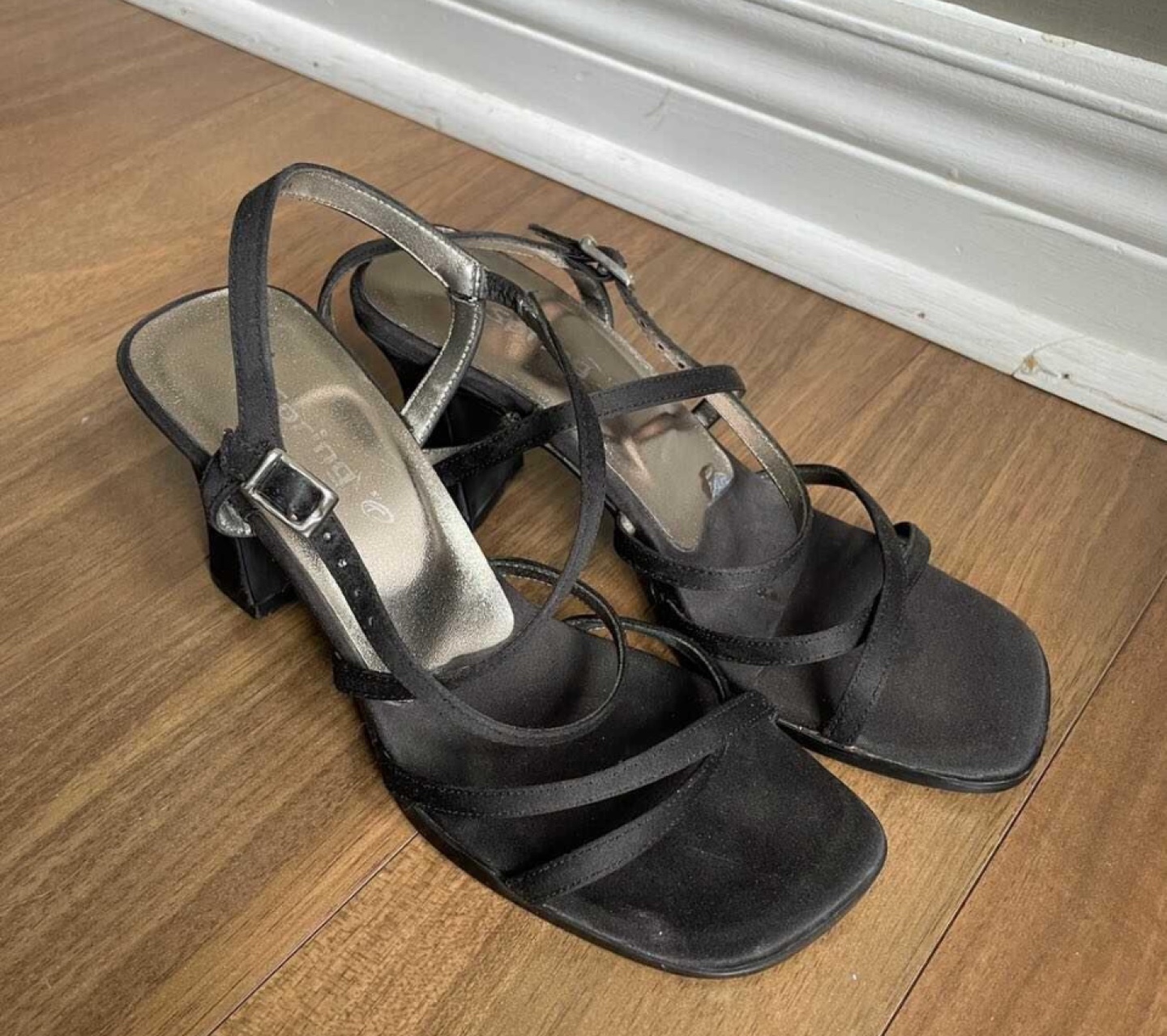 Black Satin Heeled Sandals size 5/6 - photo 2
