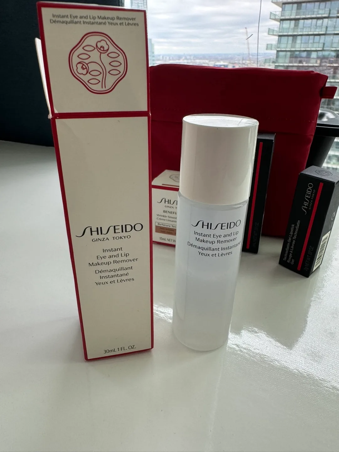 Shiseido Ginza Tokyo Skincare Set image indicator(2)