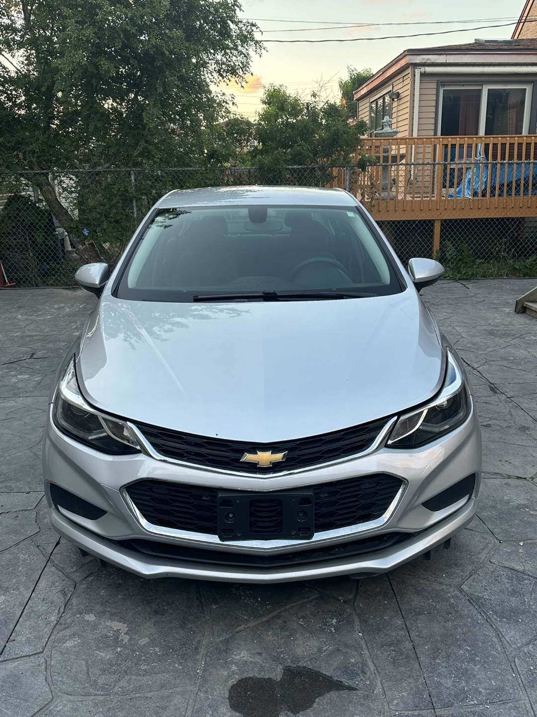 2017 Chevrolet Cruze - photo 2
