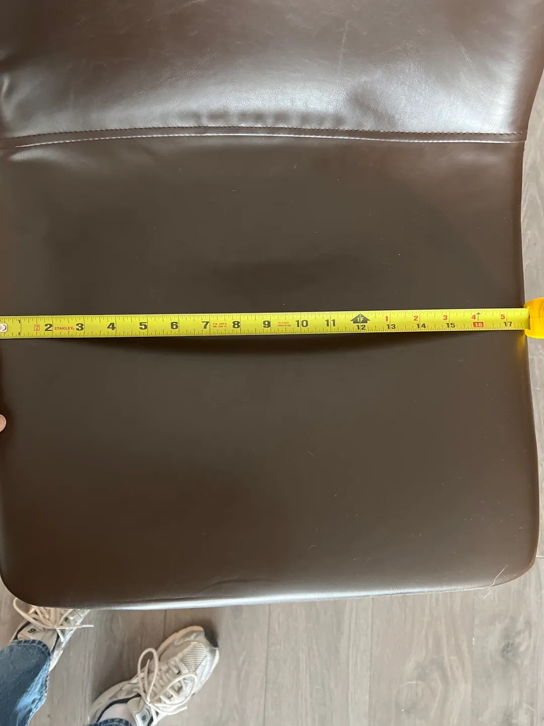 Set of 2 Brown Counter Stools image indicator(5)