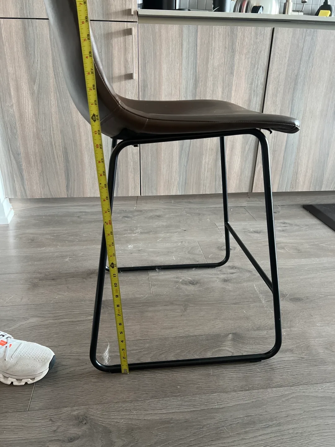 Set of 2 Brown Counter Stools image indicator(4)