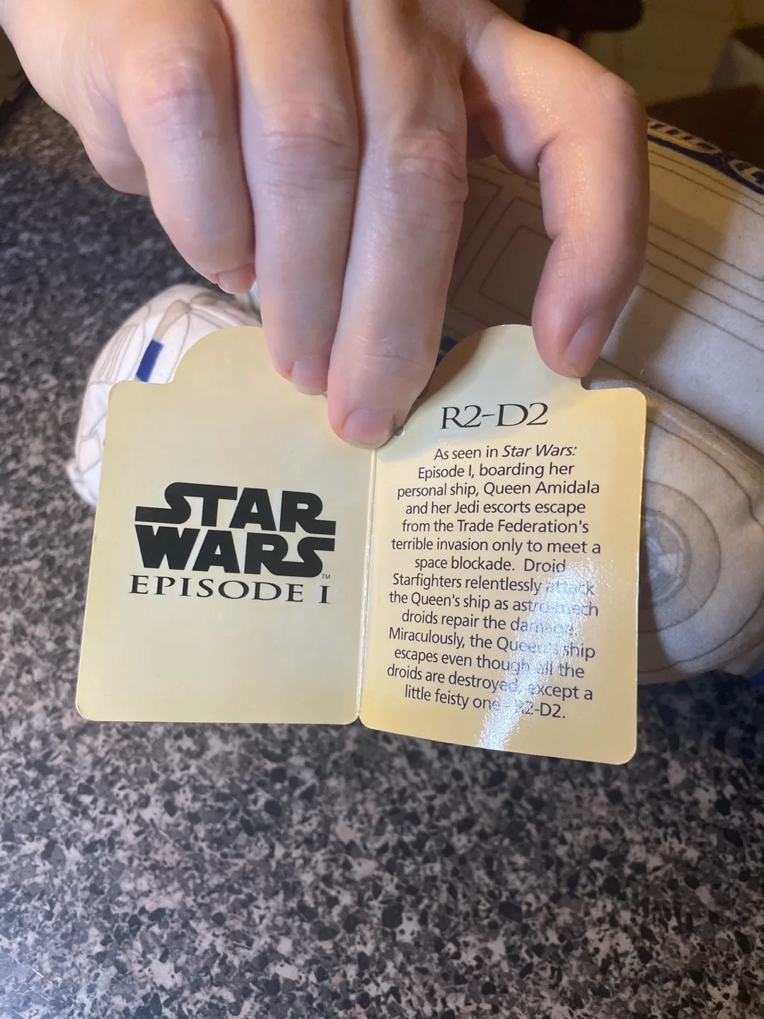 Star Wars R2-D2 Plush Toy image indicator(4)