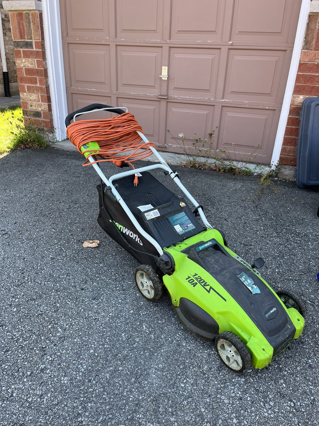 Greenworks Electric Lawn Mower