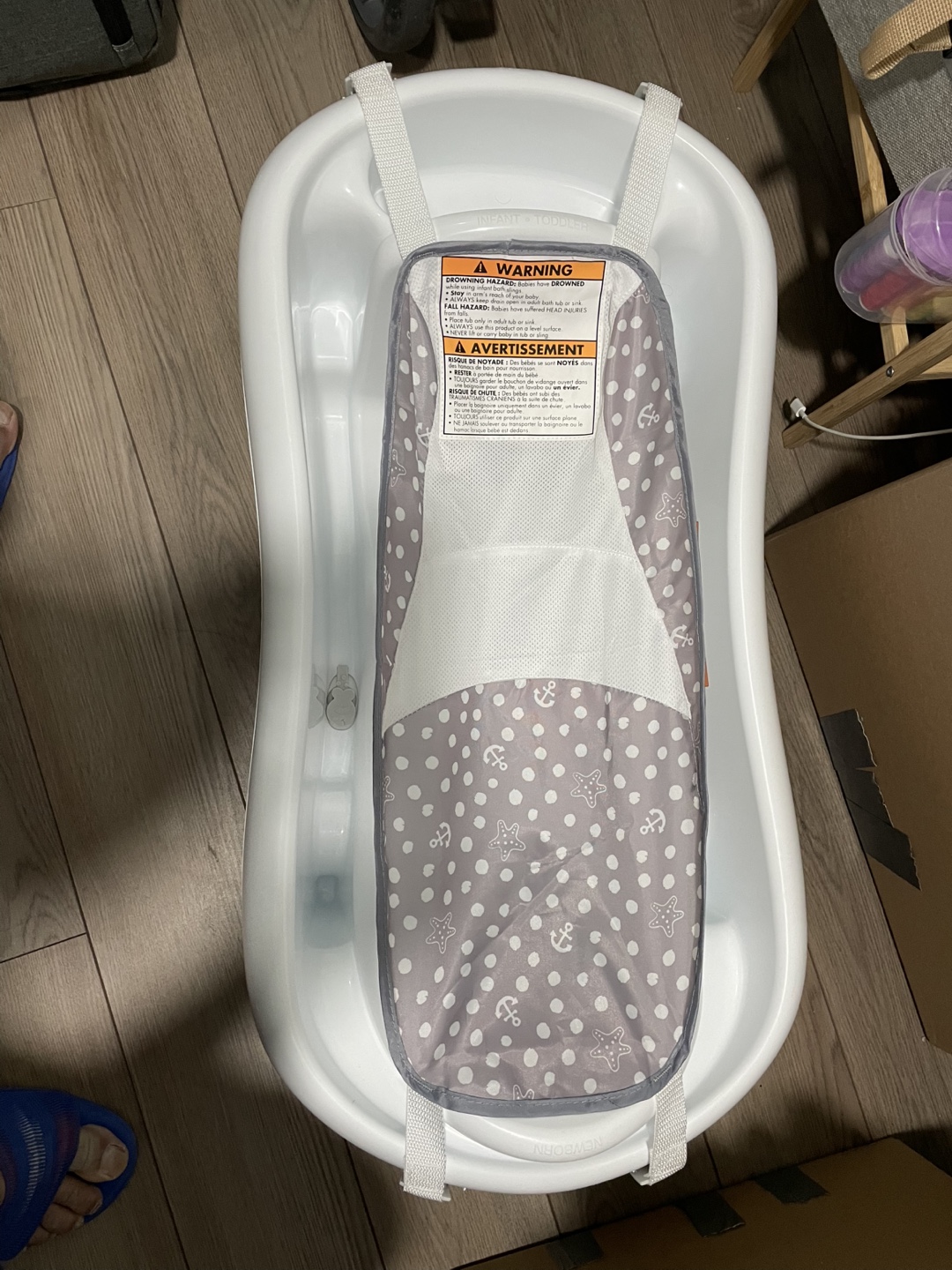 MOVE OUT SALE - NEWBORN TO TODDLER BATHTUB - photo 2