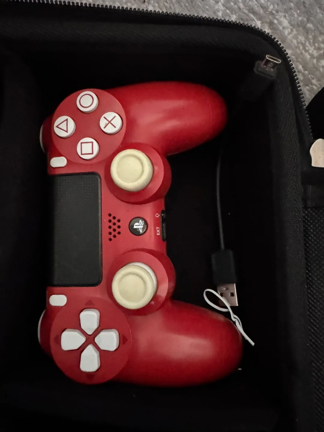 PS4 Pro Spider-Man Limited Edition Console image indicator(7)