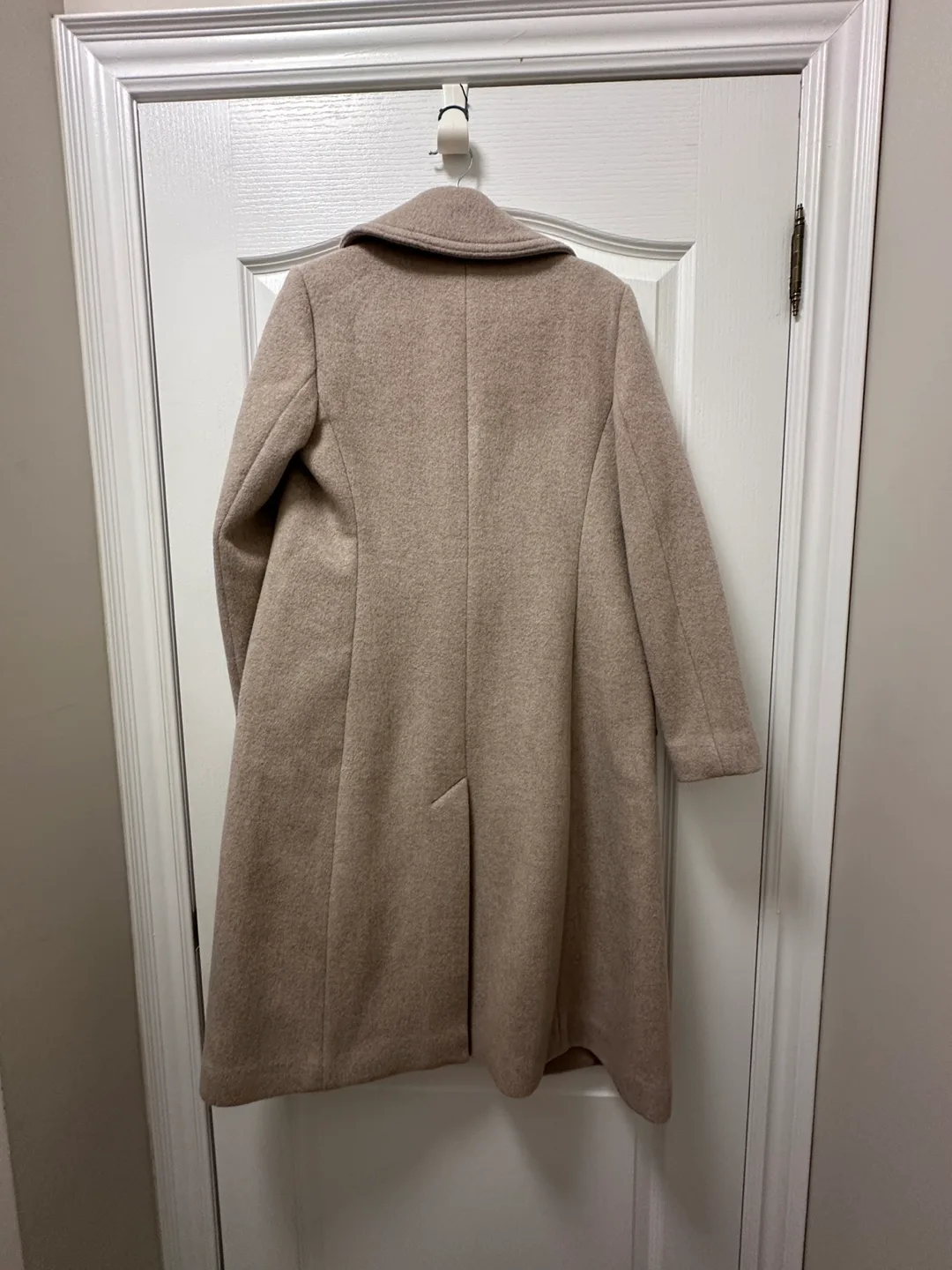 Club Monaco Women's Wool coat image indicator(6)