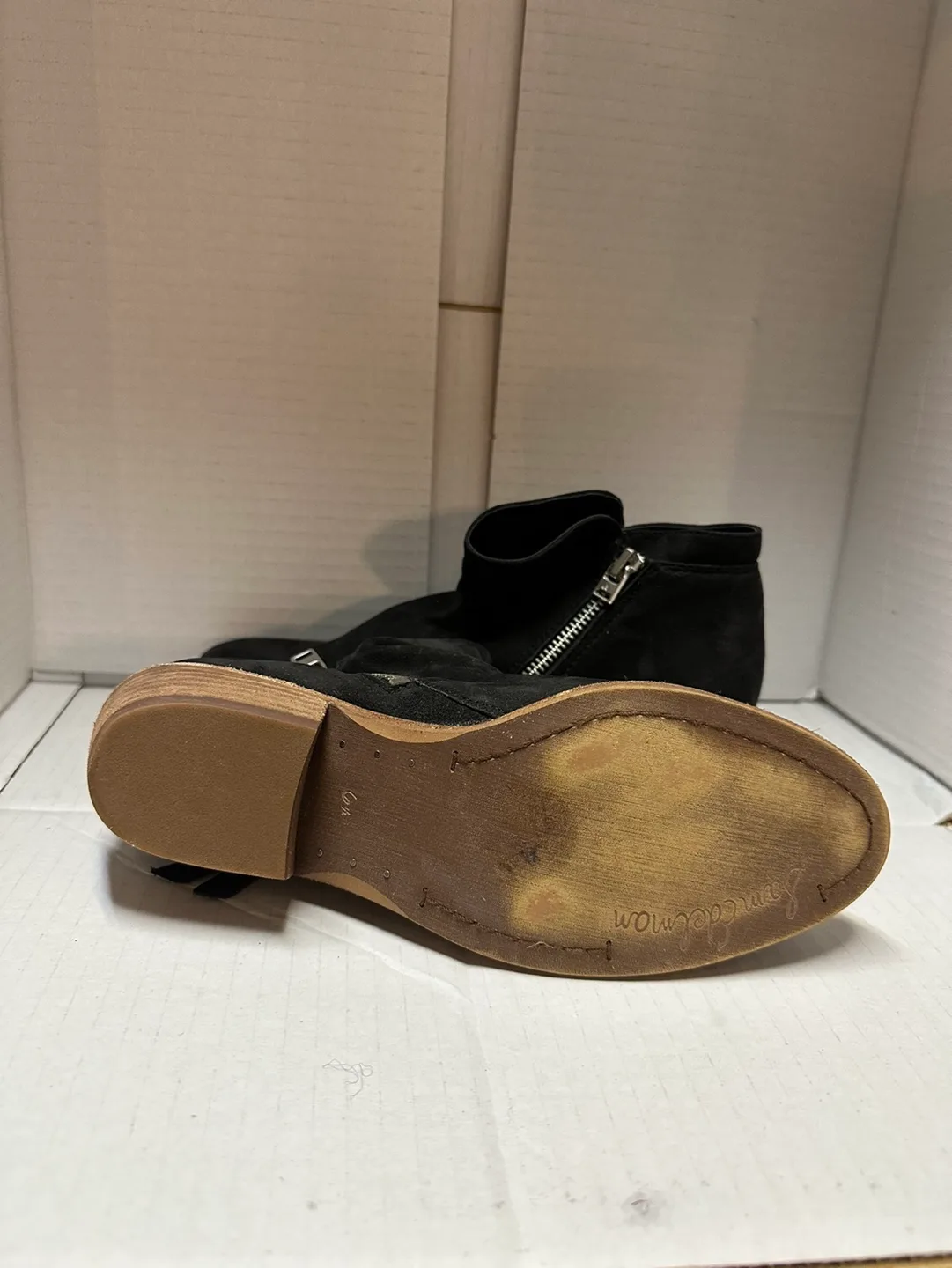 Sam Edelman Women's Black Suede Ankle Boots image indicator(3)