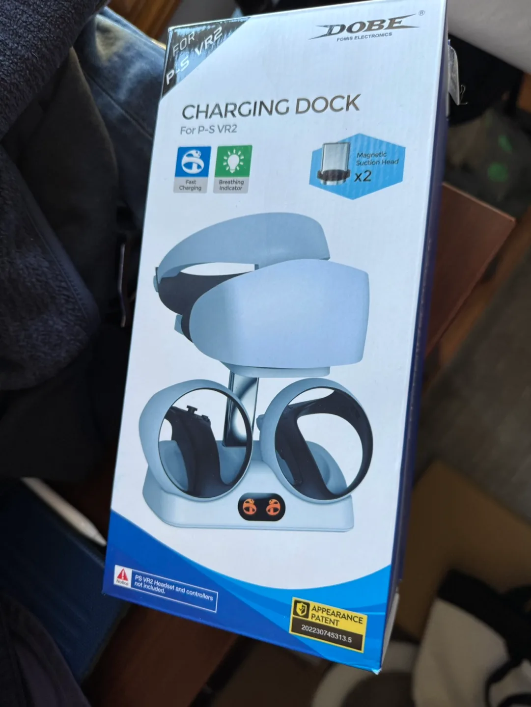 PSVR2 with accessories & stand image indicator(10)